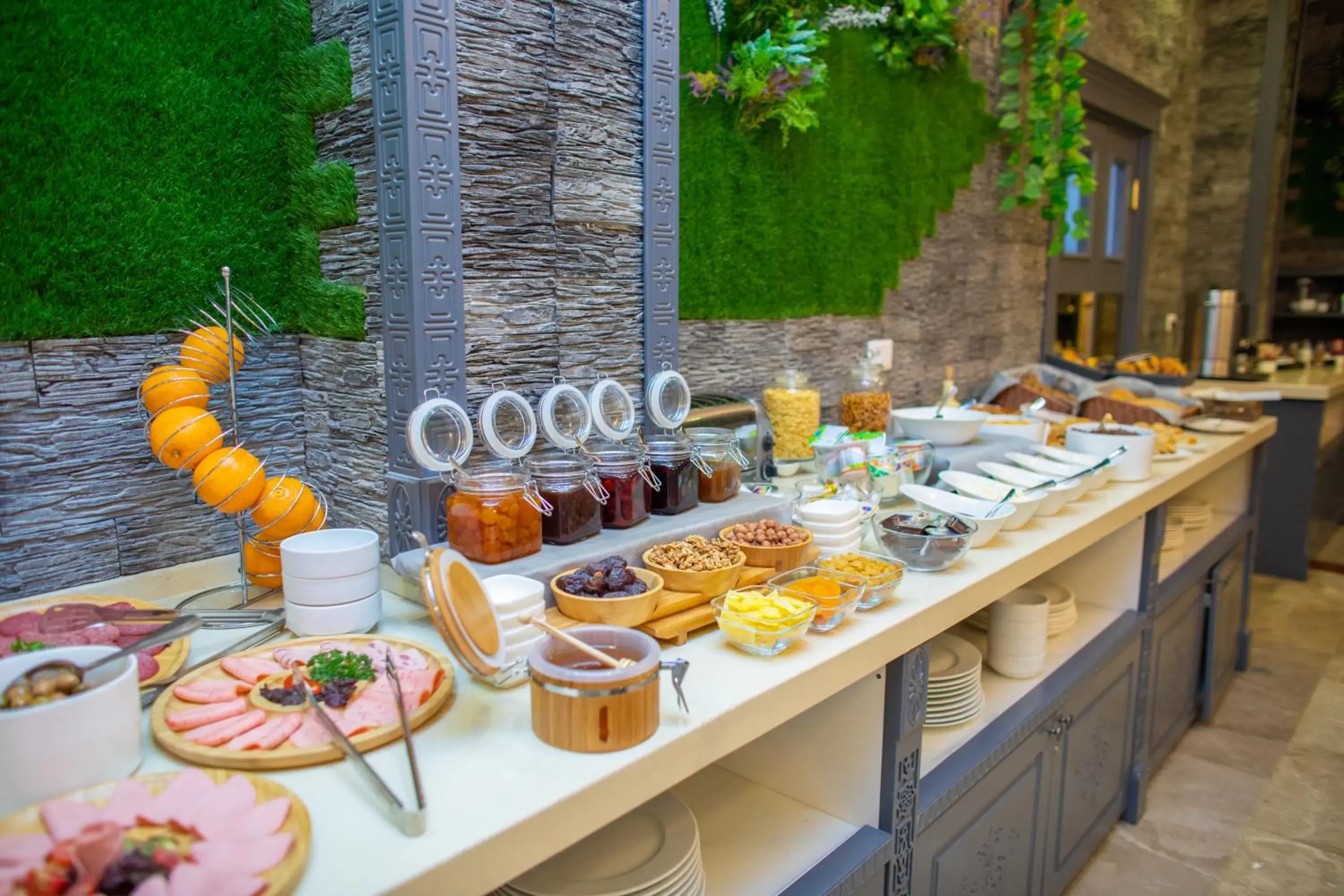 Food and drinks in Grand Hotel Baku Central Park Food and drinks in Grand Hotel Baku Central Park