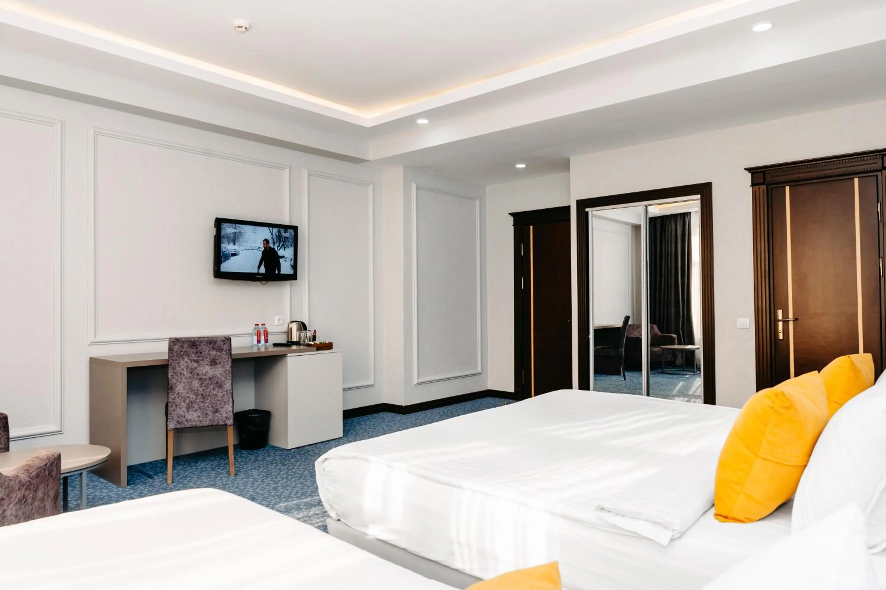 Bed in Grand Hotel Baku Central Park