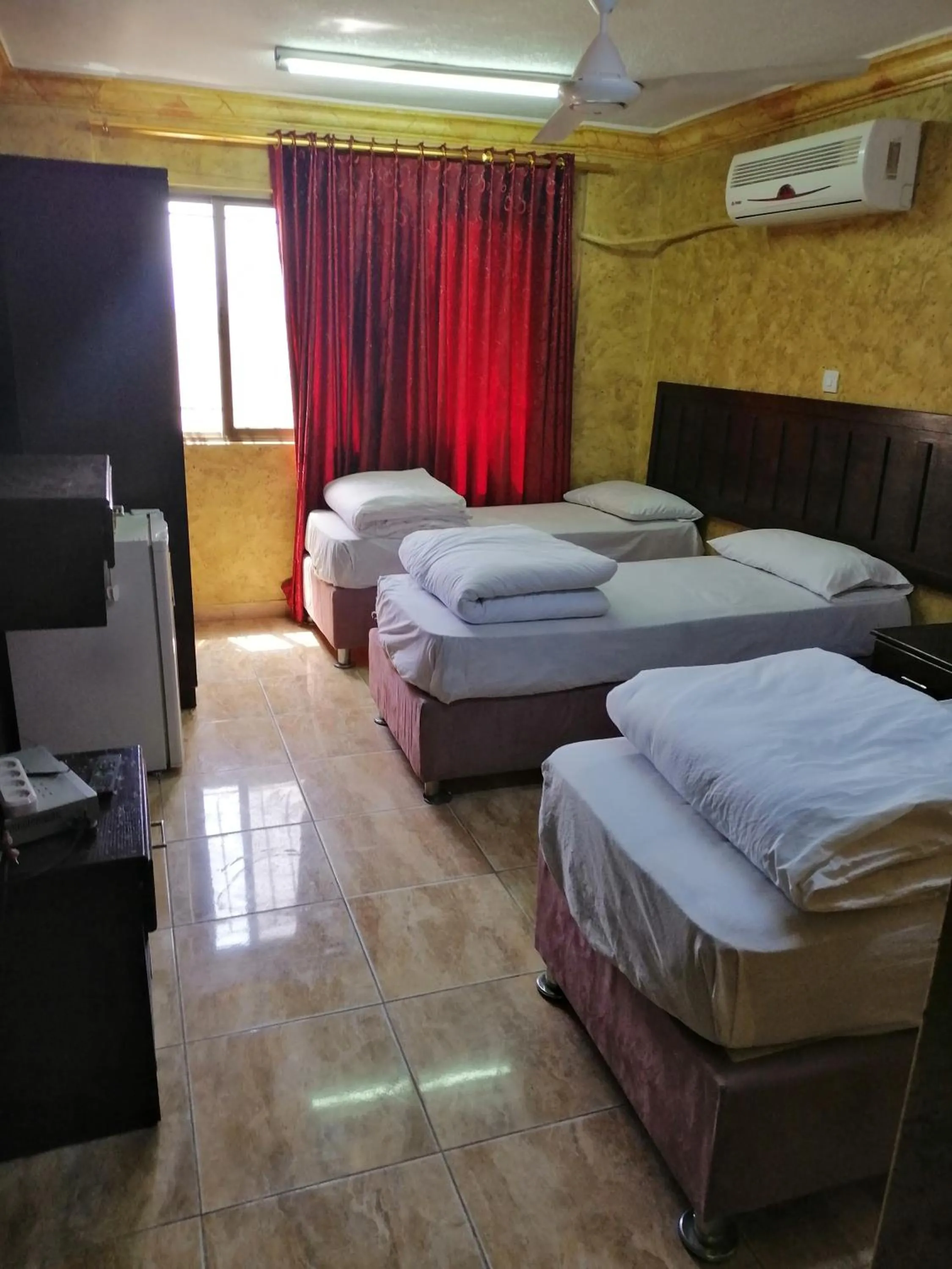 Quadruple Room with Bathroom - single occupancy in Aqaba Roza