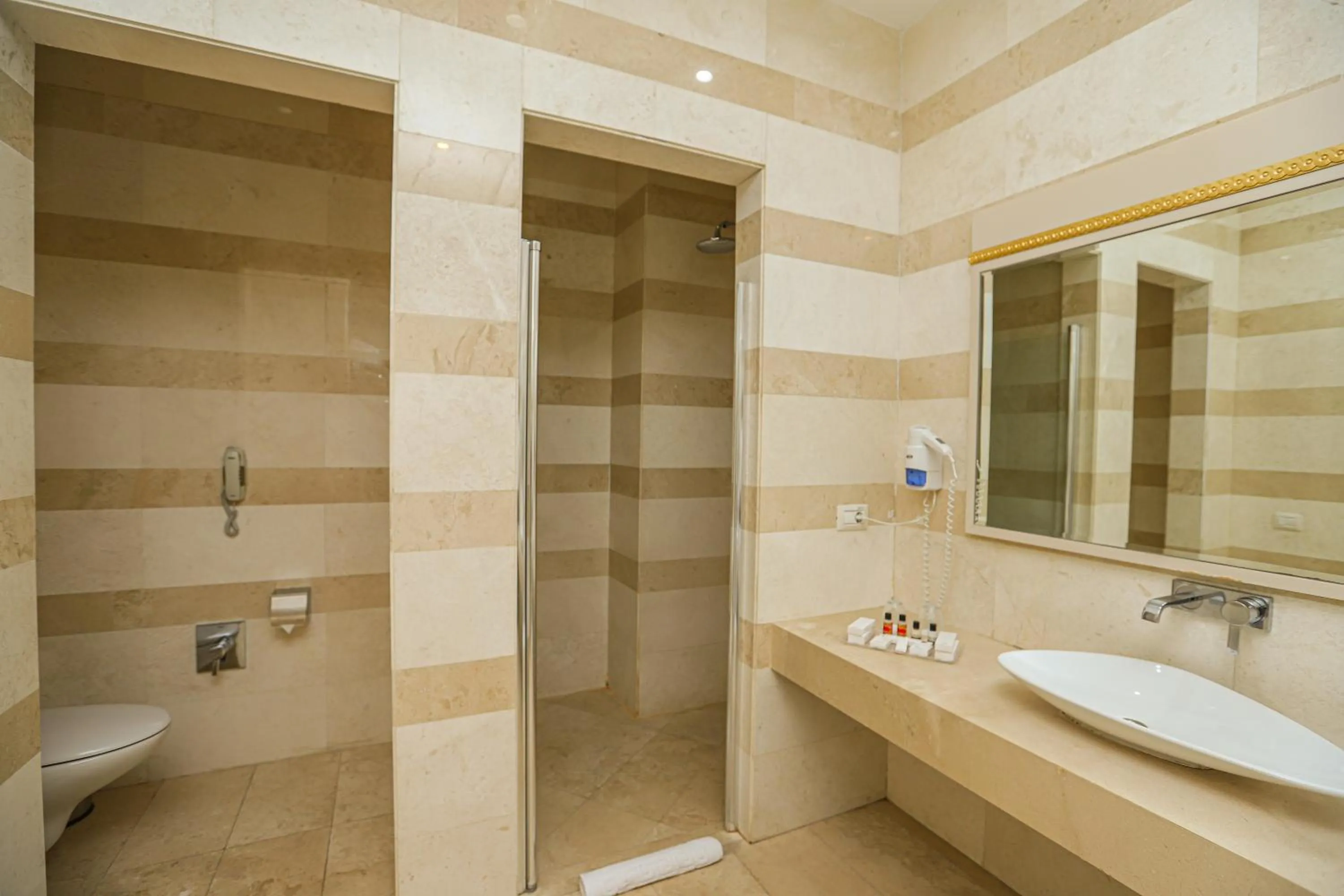 Bathroom in Gabala Garden Hotel