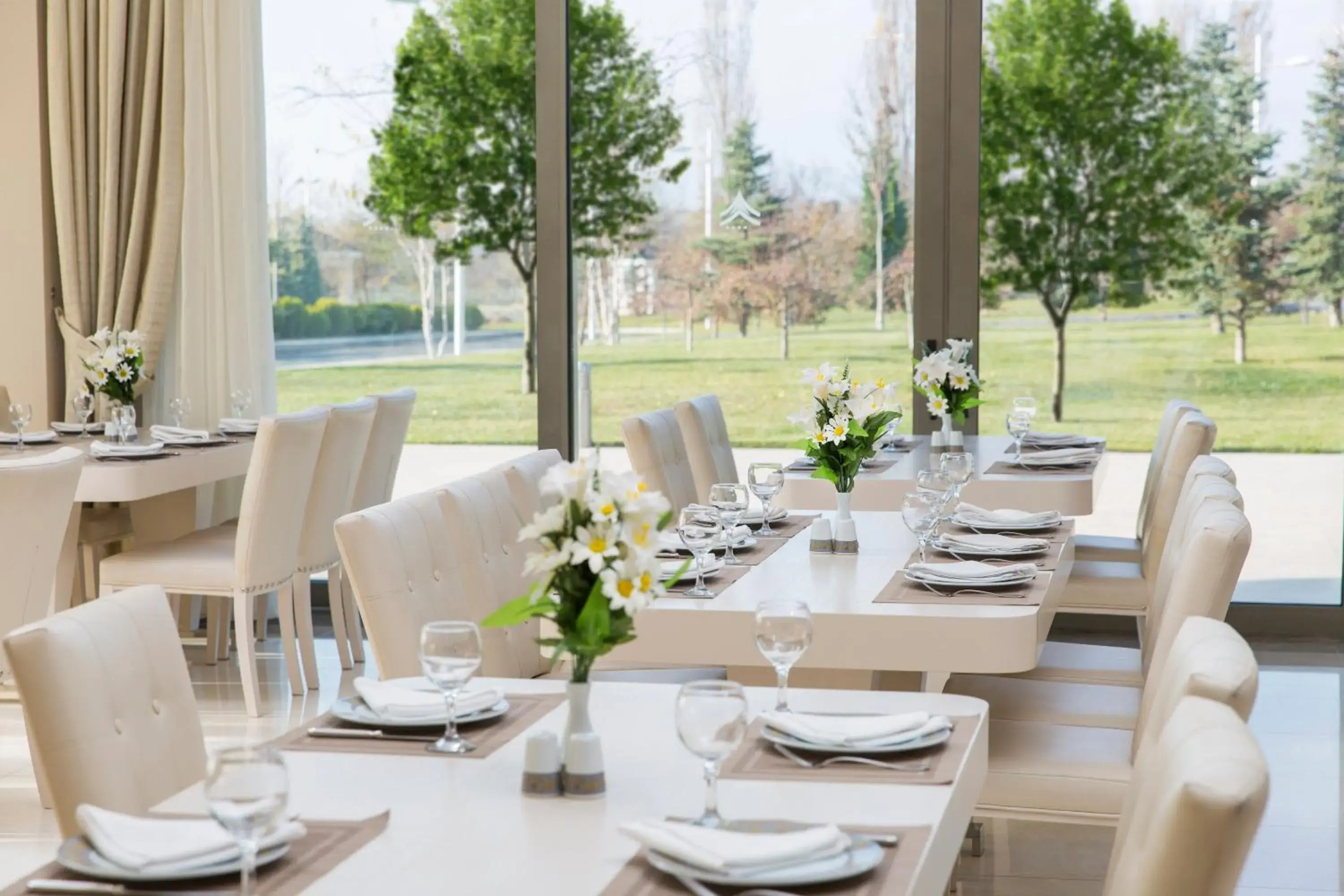 Restaurant/places to eat in Gabala Garden Hotel Restaurant/places to eat in Gabala Garden Hotel
