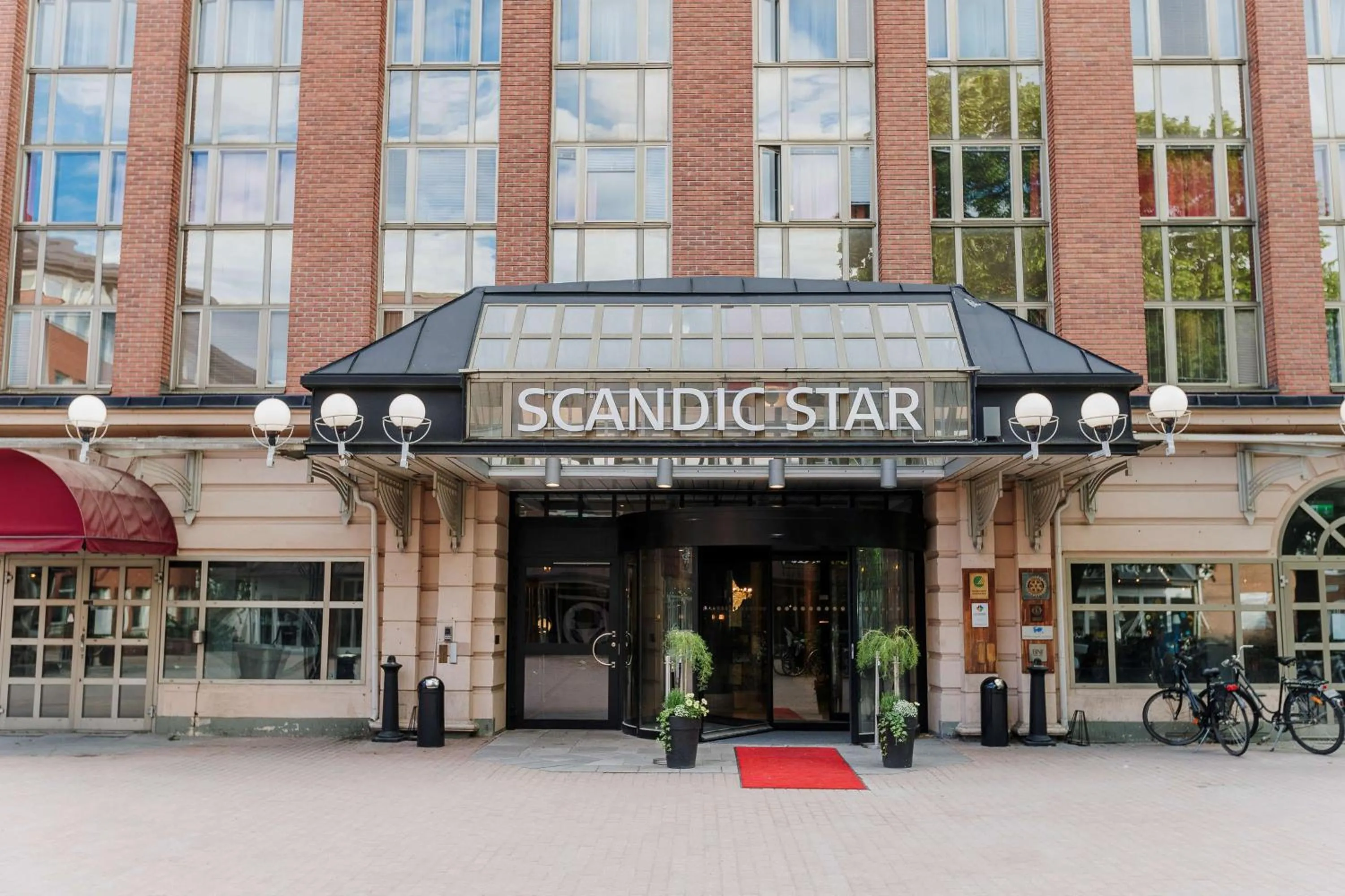 Property building in Scandic Star Sollentuna