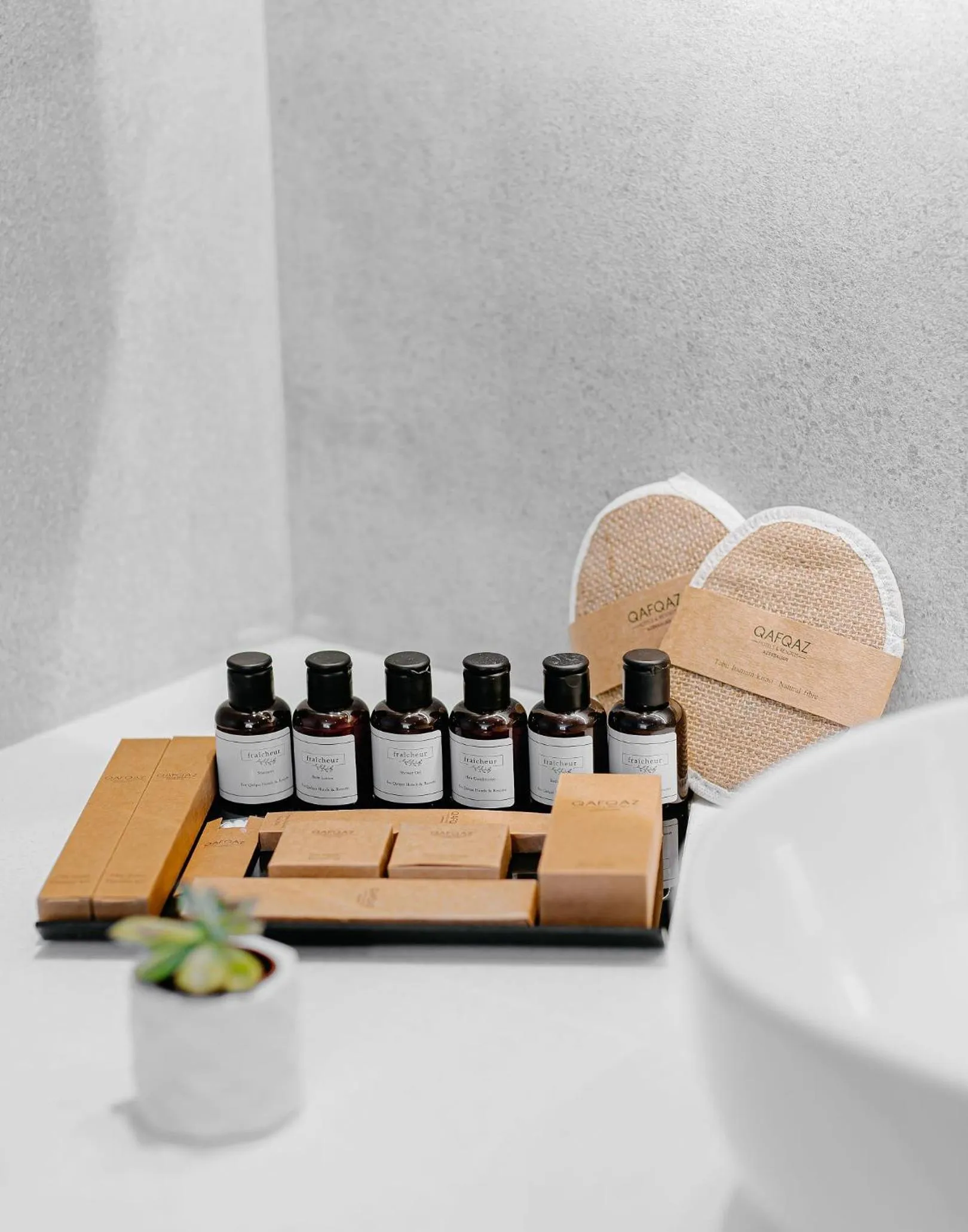 Bathroom in Qafqaz Riverside Hotel