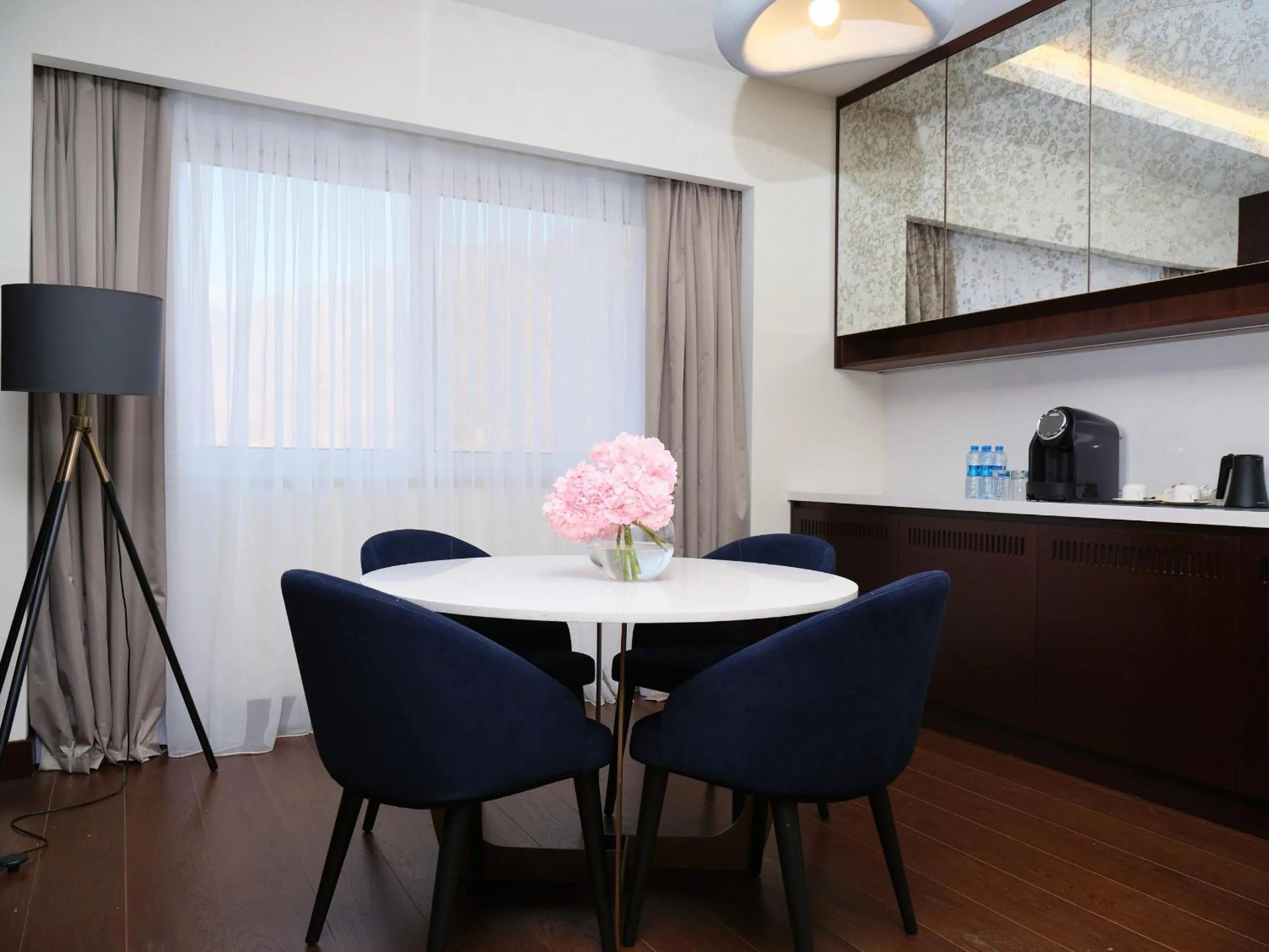 Qafqaz Riverside Hotel