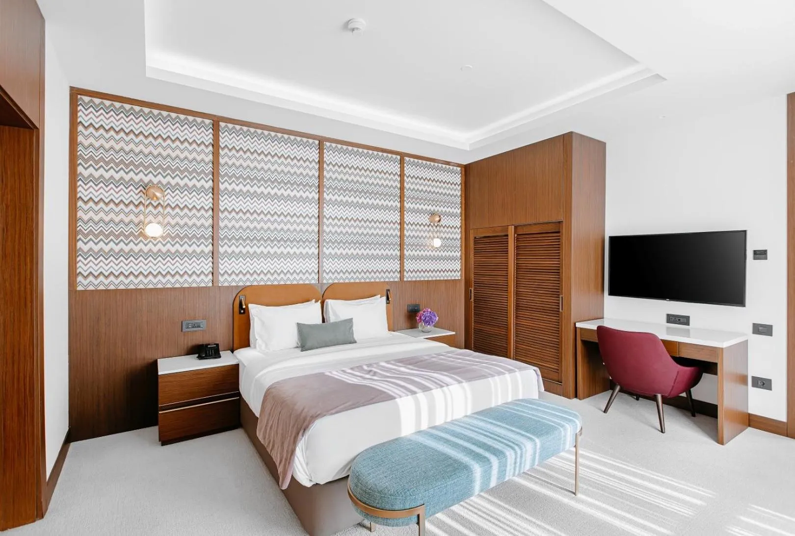 Hot Tub, Bed in Qafqaz Riverside Hotel