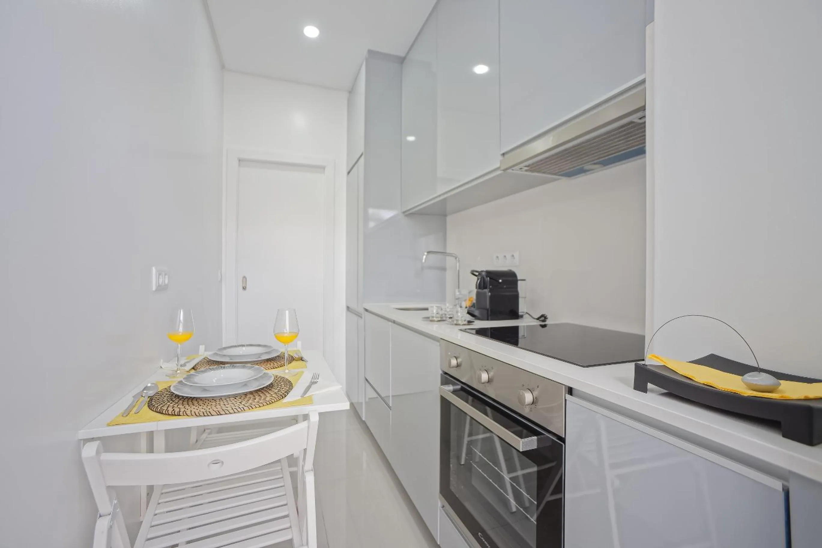 Kitchen or kitchenette in Luxury Anibal Cunha Apartments