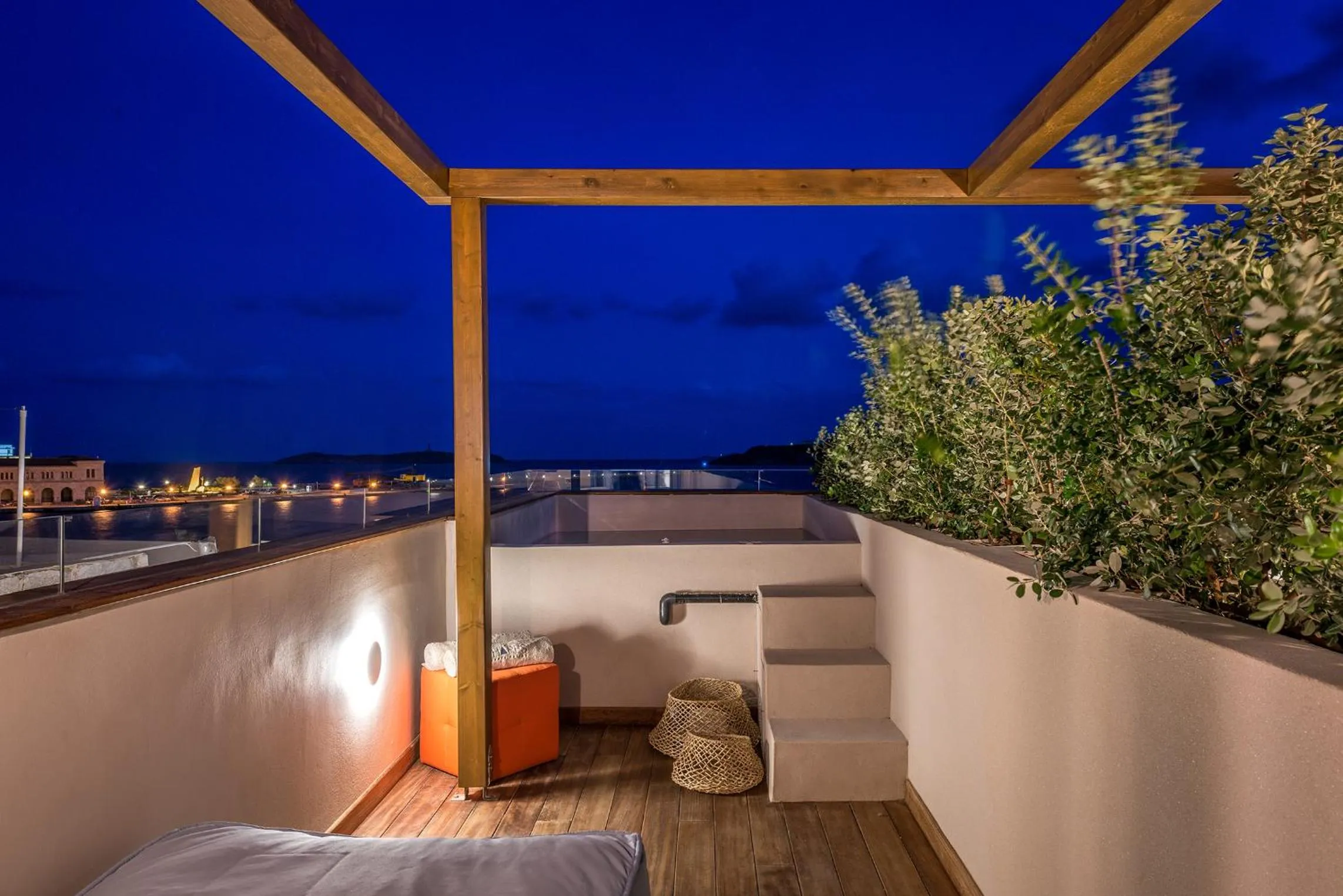 Shapes Luxury Suites