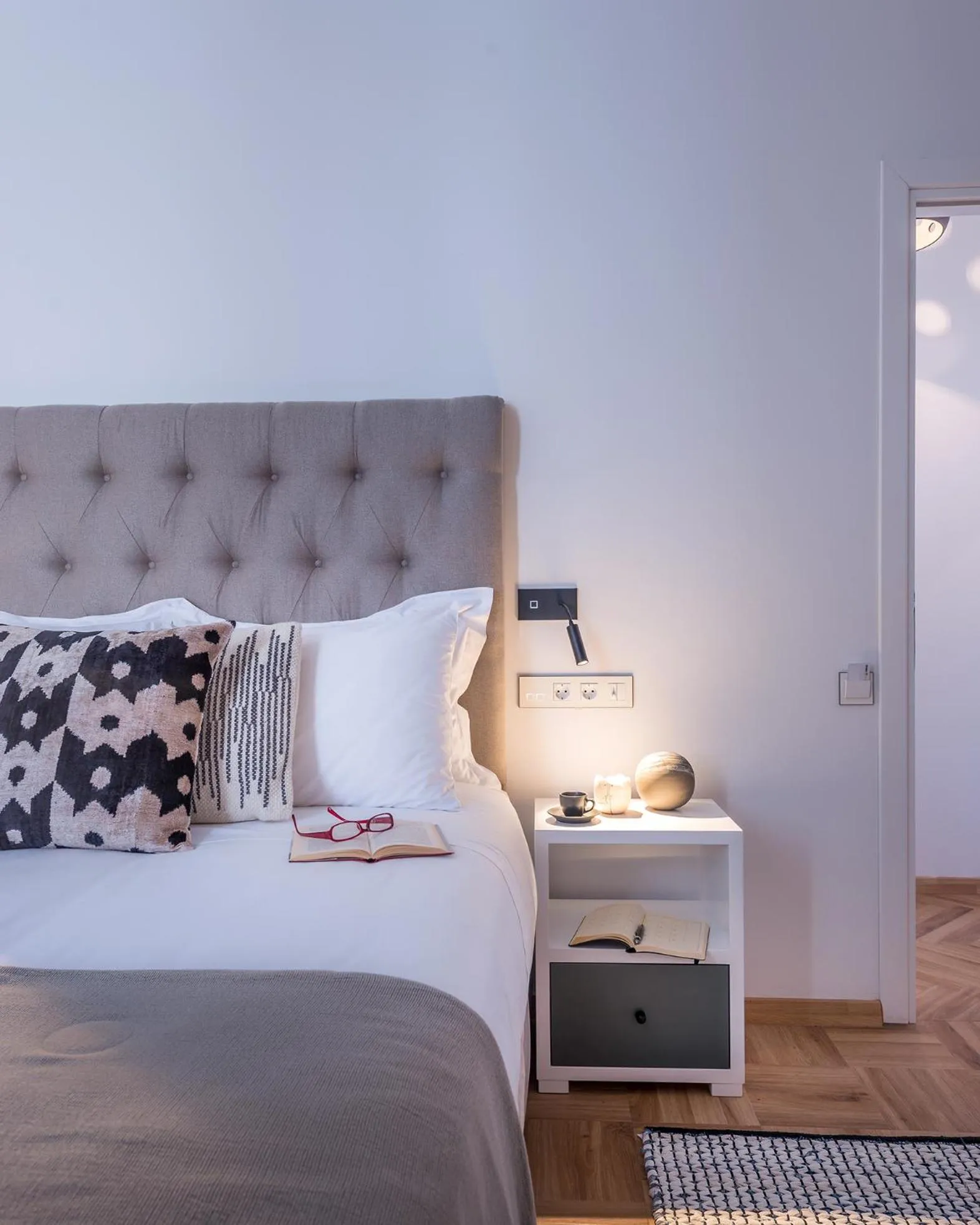 Bed in Shapes Luxury Suites