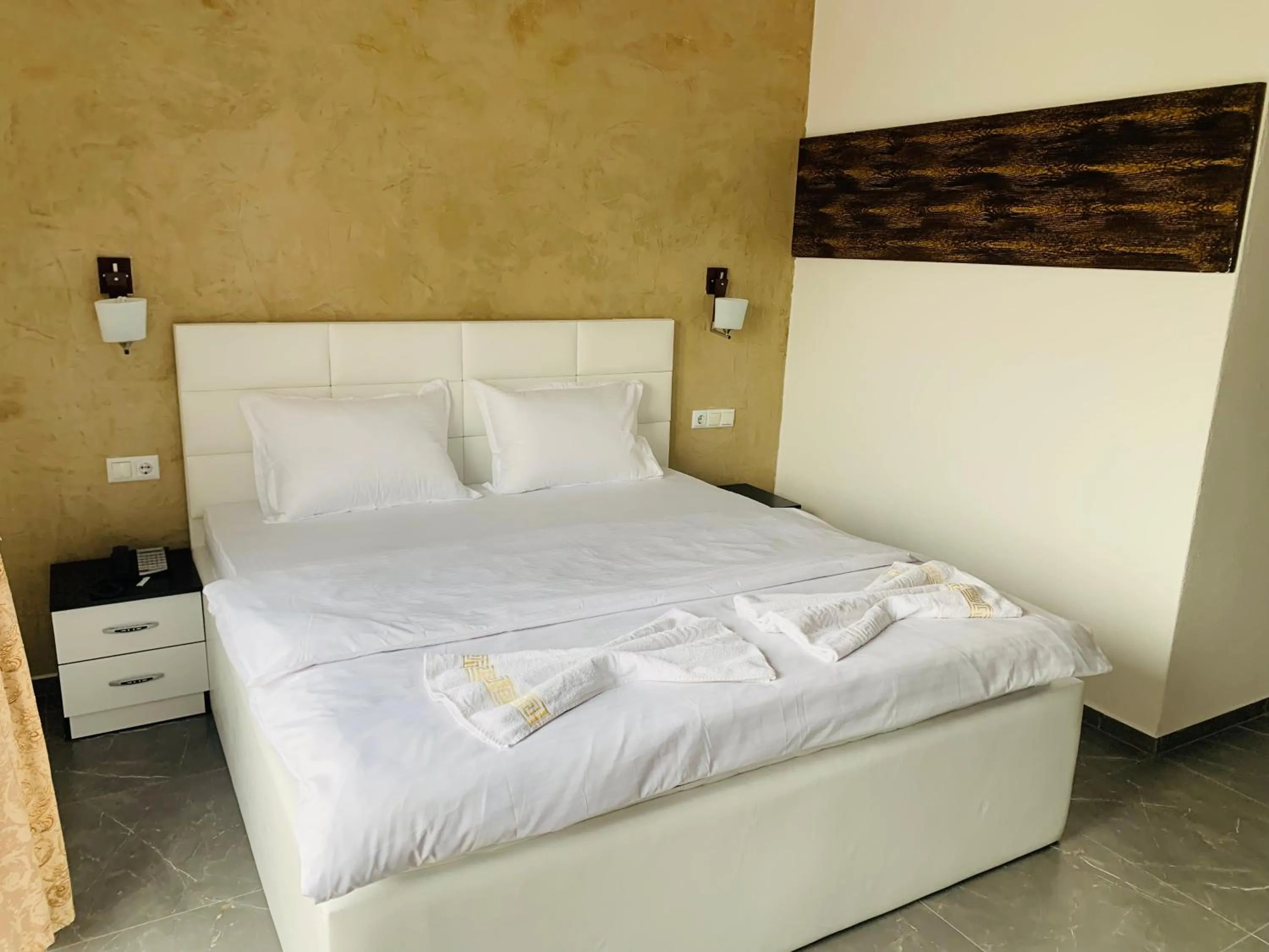 Bed in Hotel Albatros