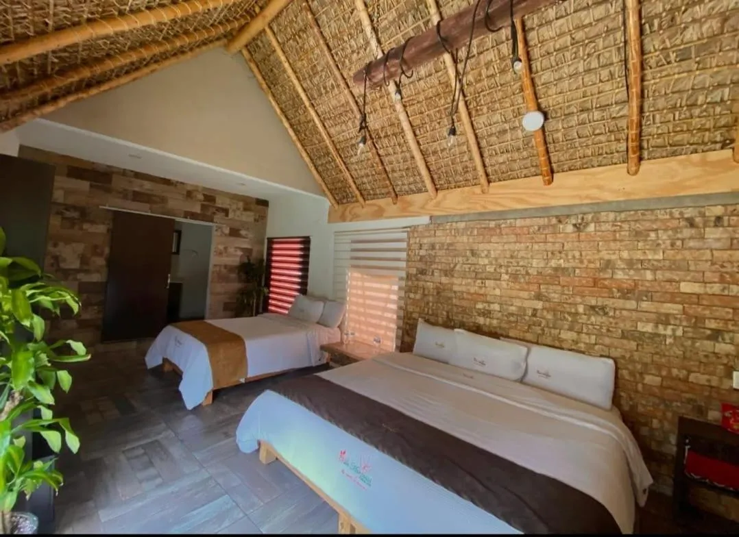 Twin Room in Hotel Villas Mariposas
