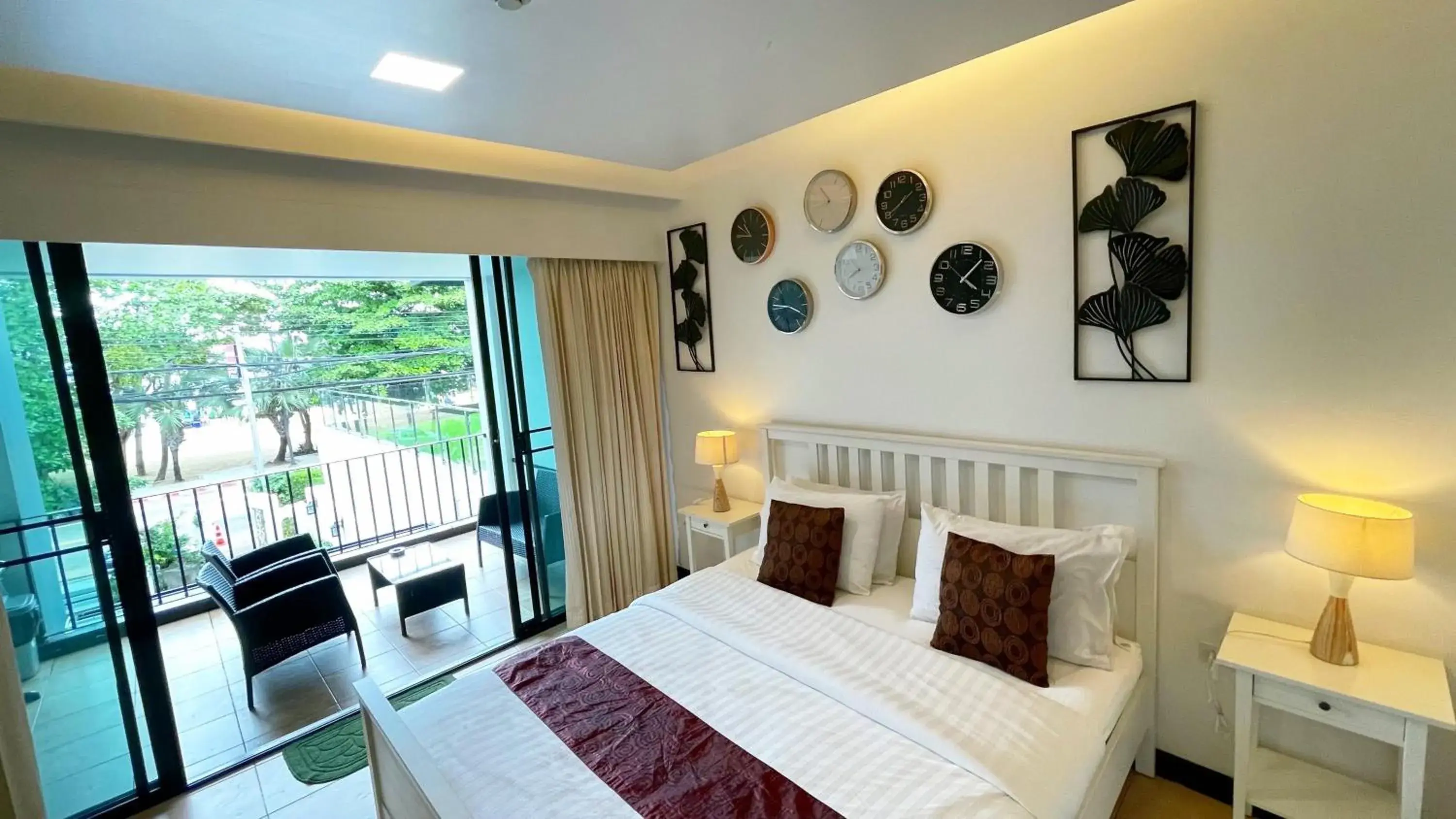 Bedroom, Bed in Beach Gallery House Bedroom, Bed in Beach Gallery House