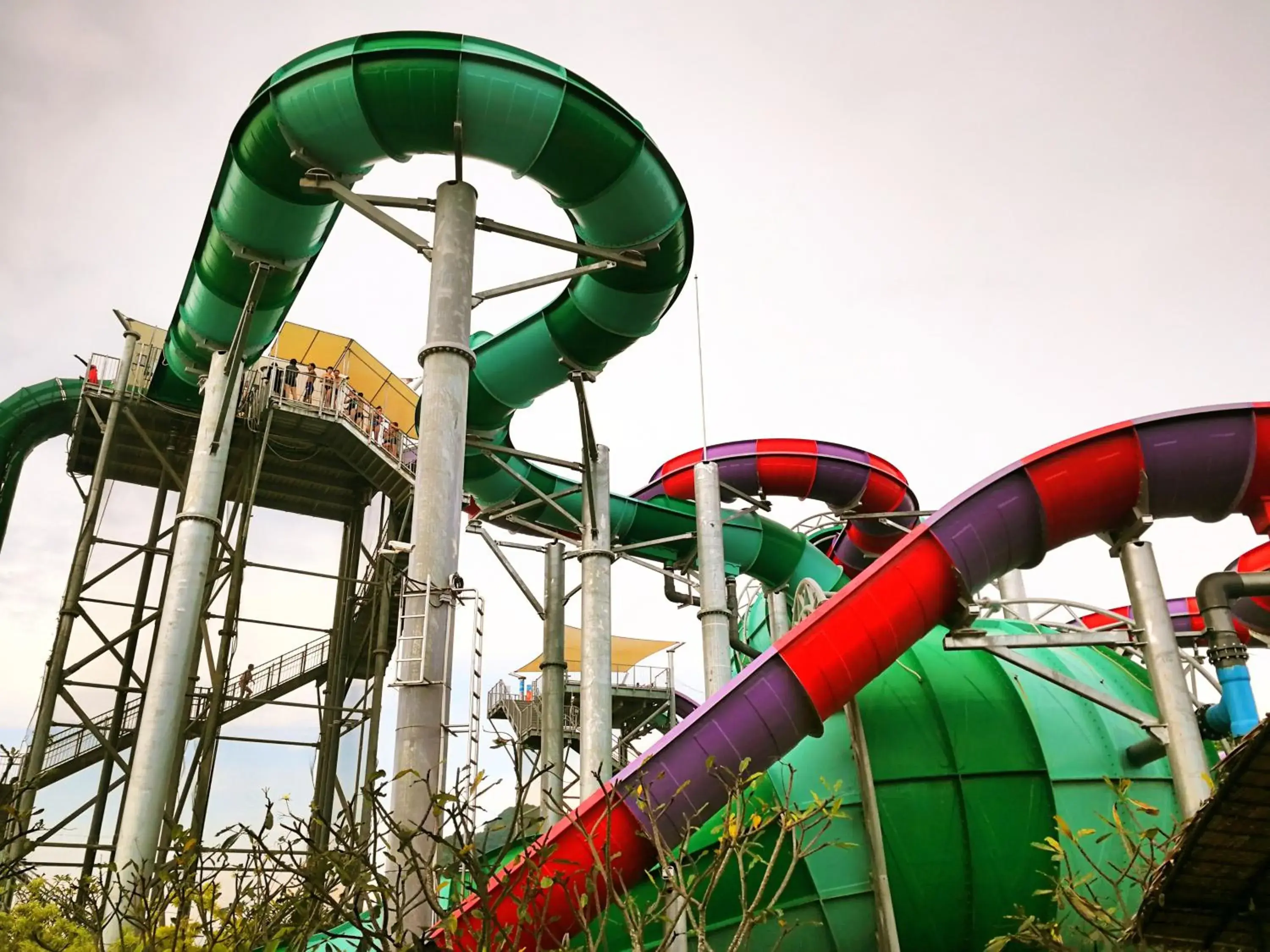 Aqua park, Water Park in Beach Gallery House