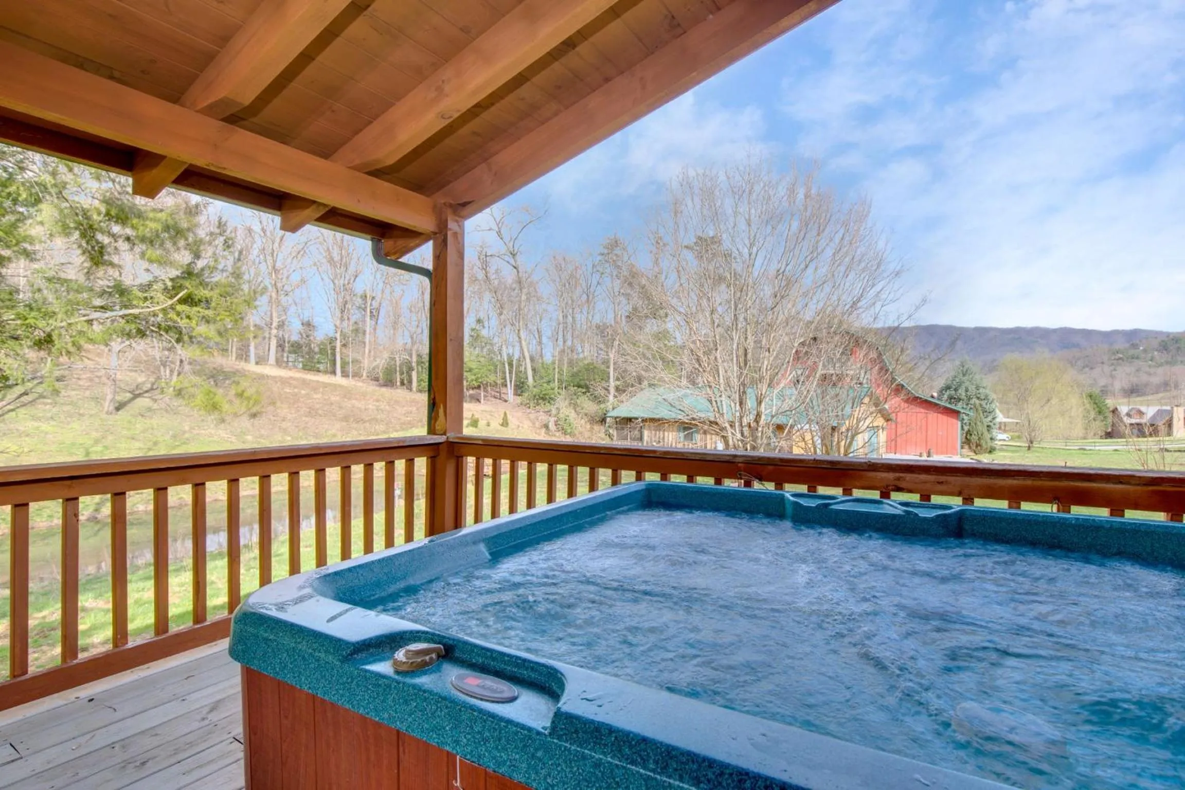 Hot Tub in Spring View