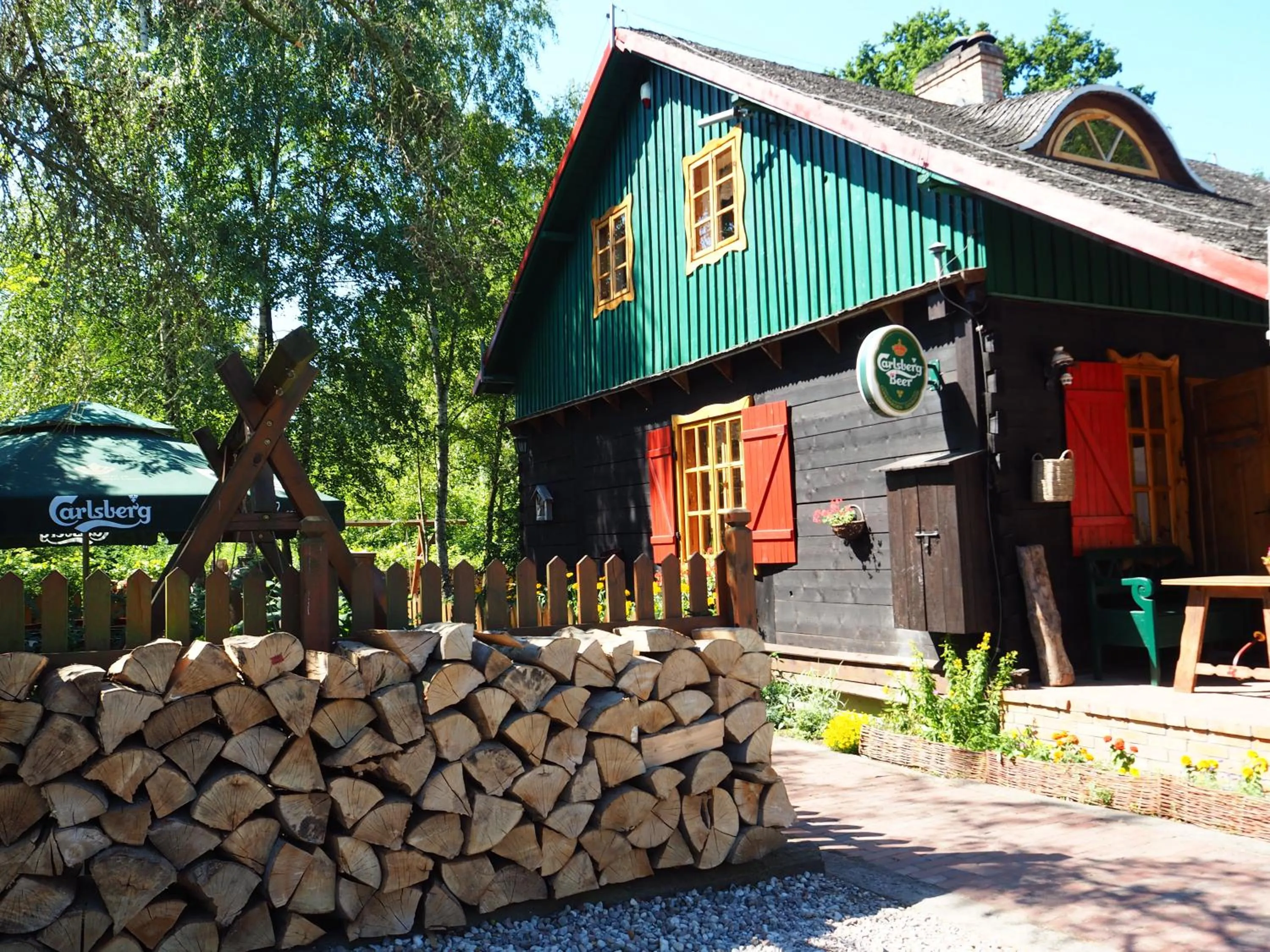 Oberża pod Złotym Prosiakiem