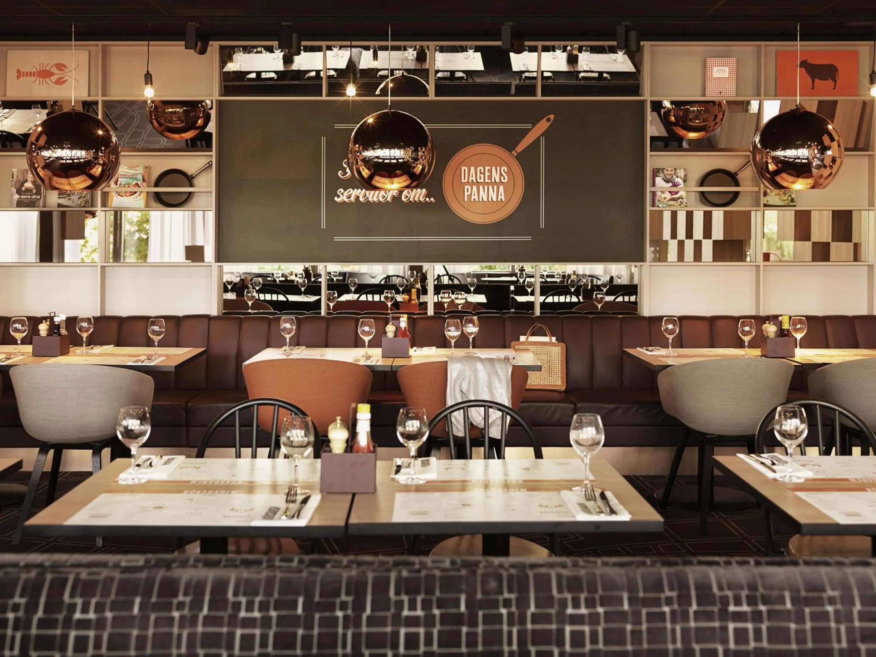 Restaurant/places to eat in Scandic Upplands Väsby