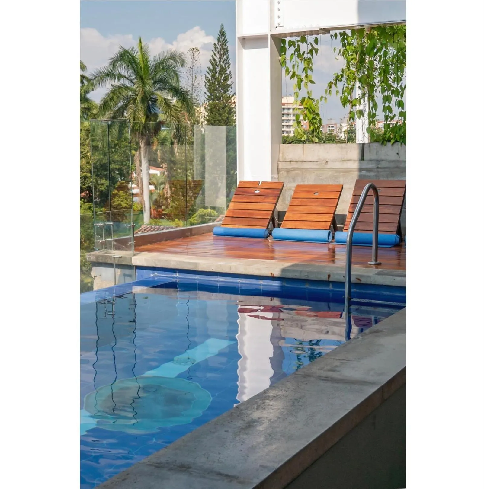 Swimming pool in AcquaSanta Lofts Hotel
