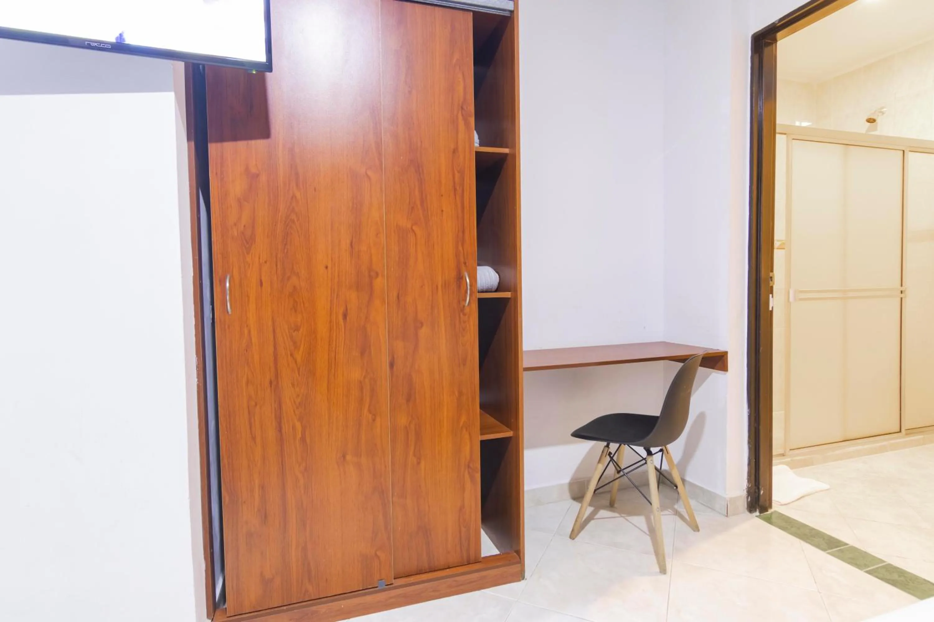 Ayenda 1228 Balcones de la 70