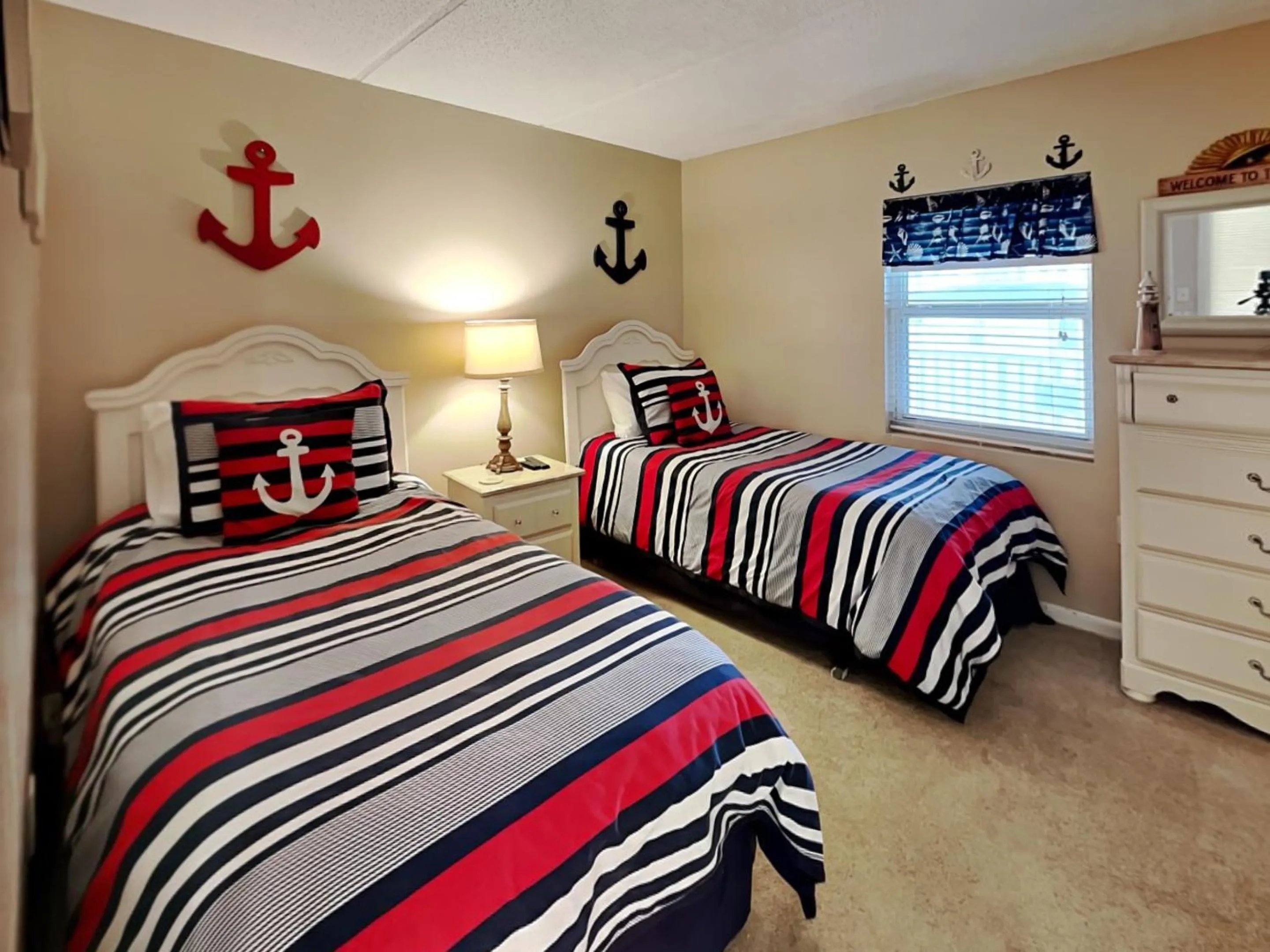 Bed in Jacksonville Beachdrifter 403