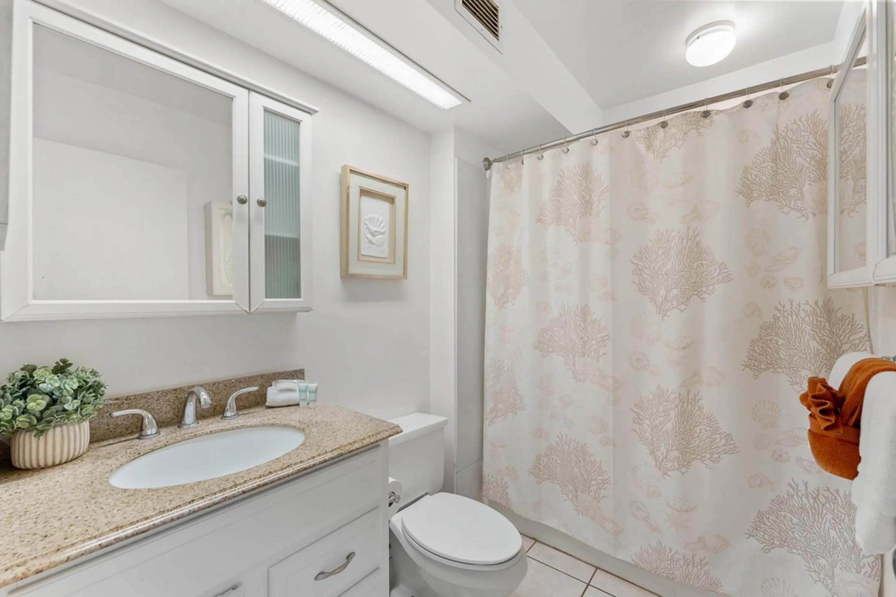 Property building in Koa Lagoon 506