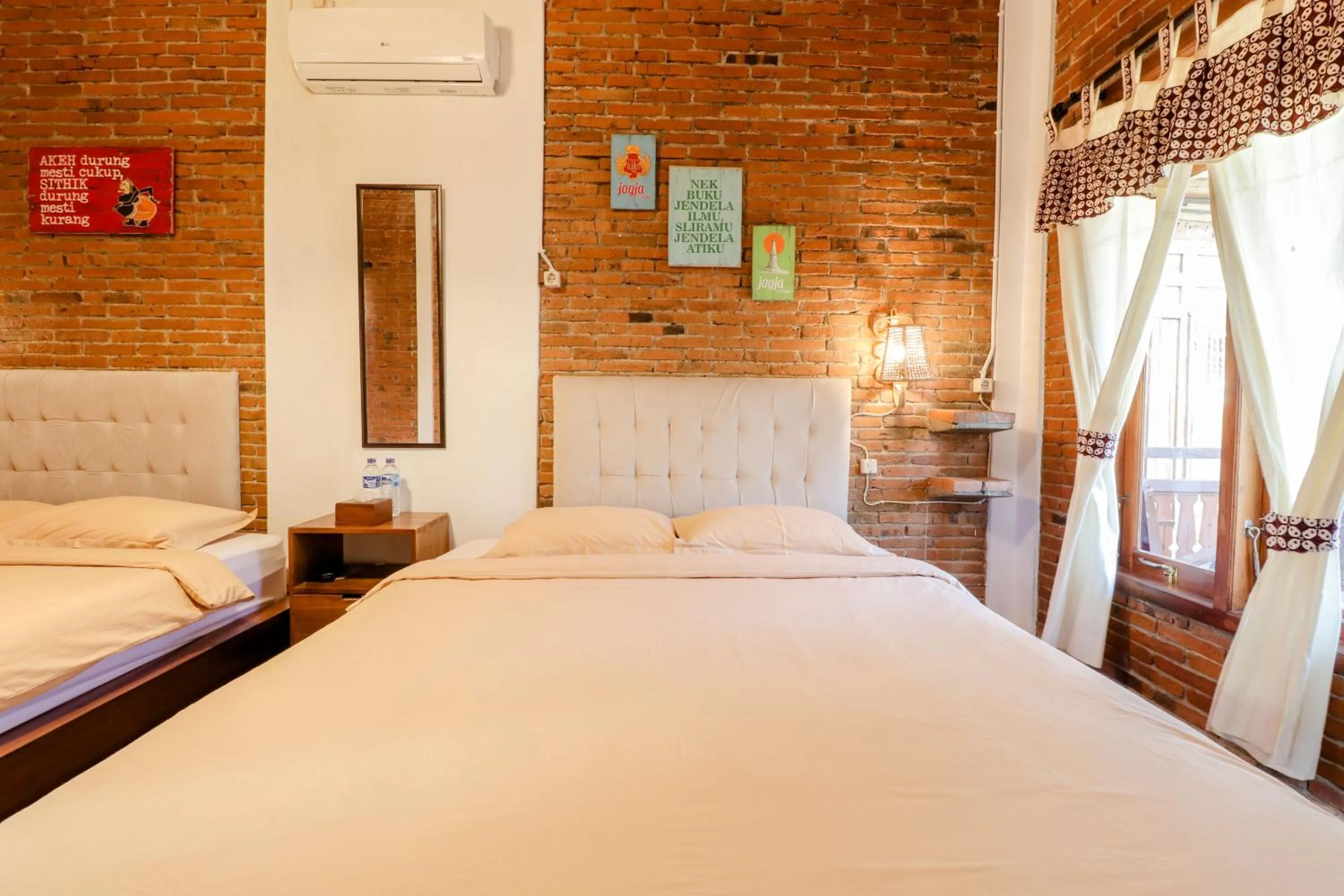 Bedroom, Bed in Omah Teras Bata Guesthouse