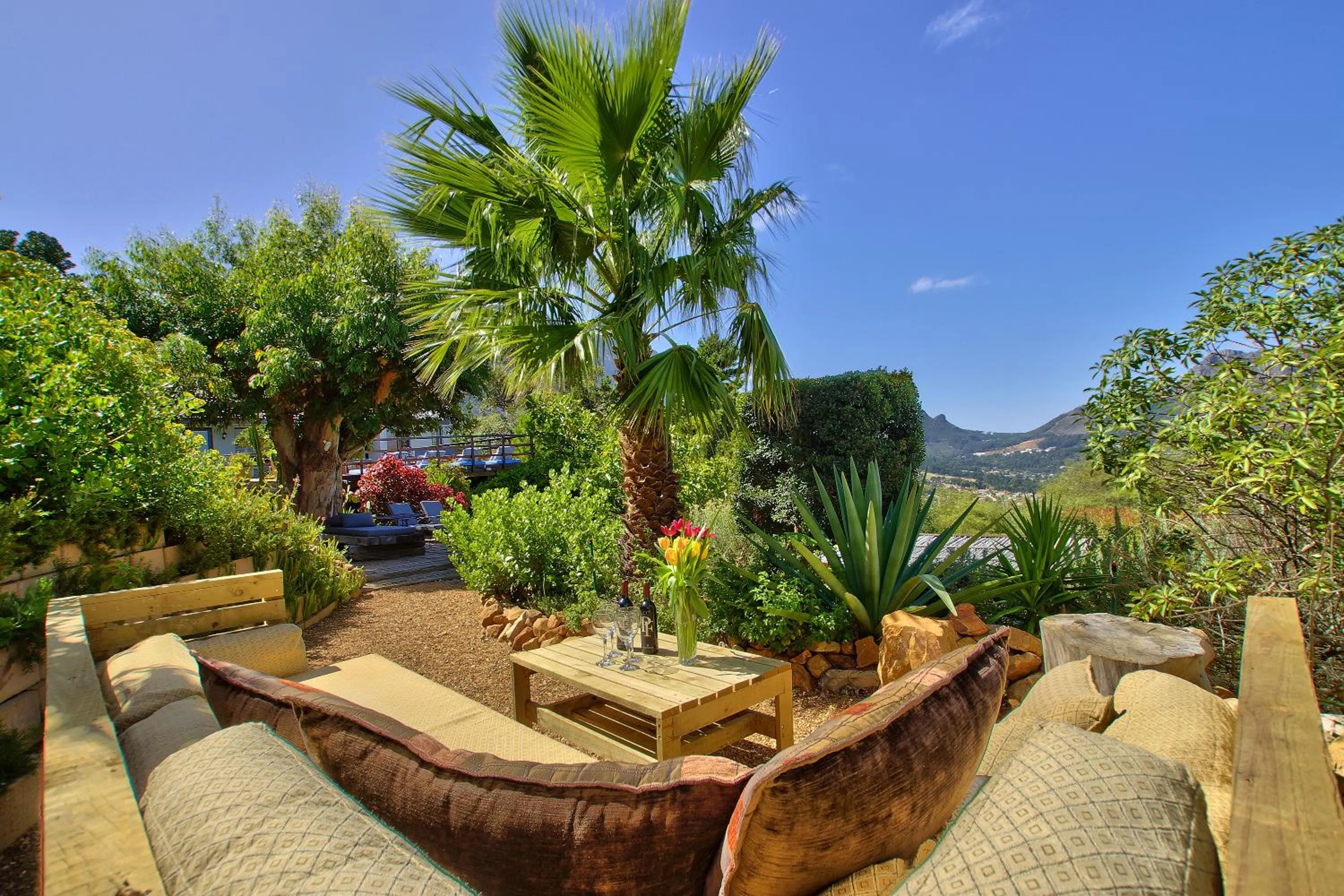 Patio in Dreamhouse Guest House