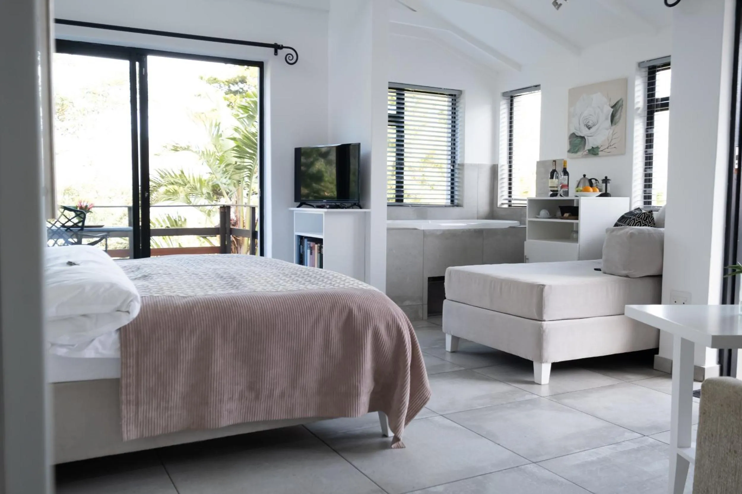 Photo of the whole room, Bed in Dreamhouse Guest House
