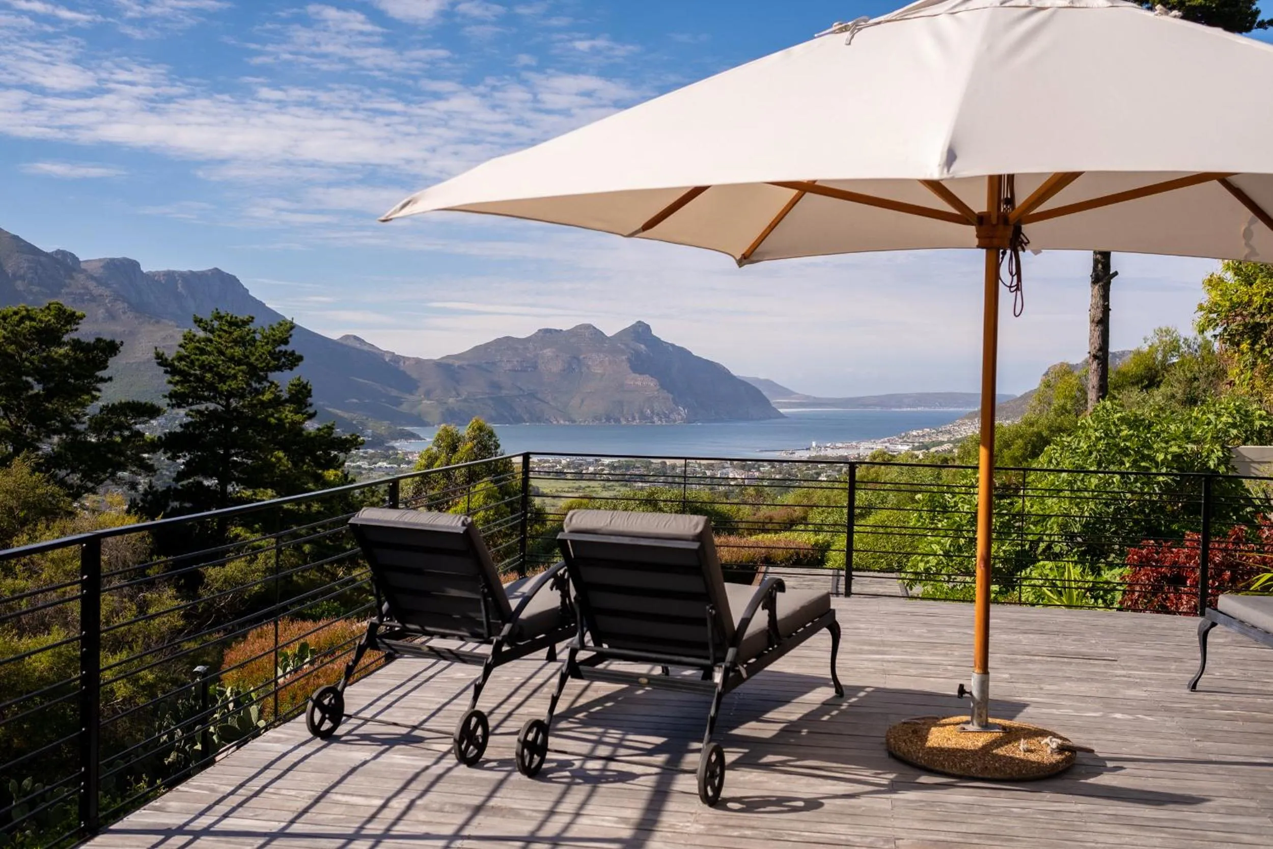 Sea view in Dreamhouse Guest House