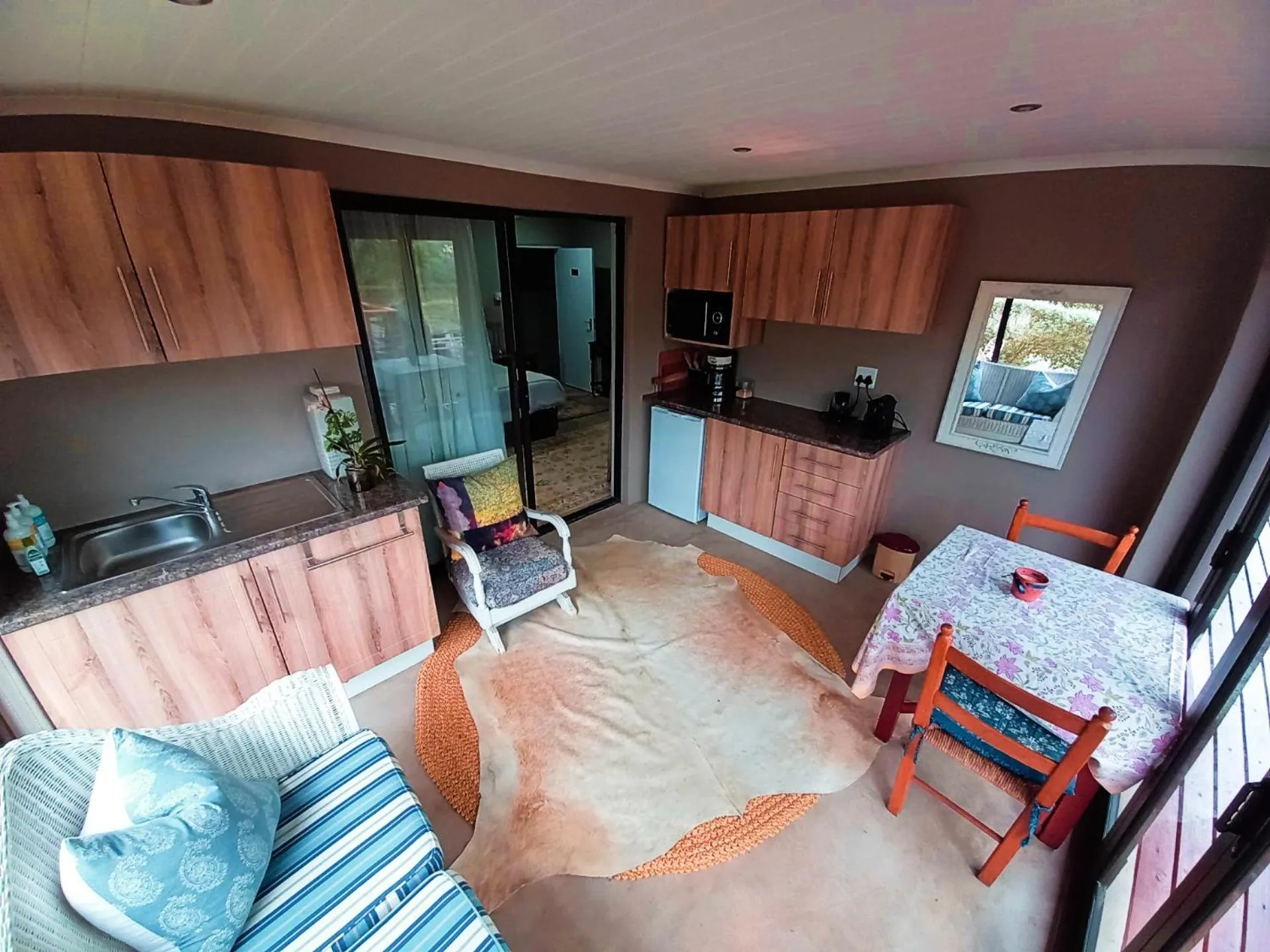 Patio in Cavalo Guesthouse & Equestrian Estate