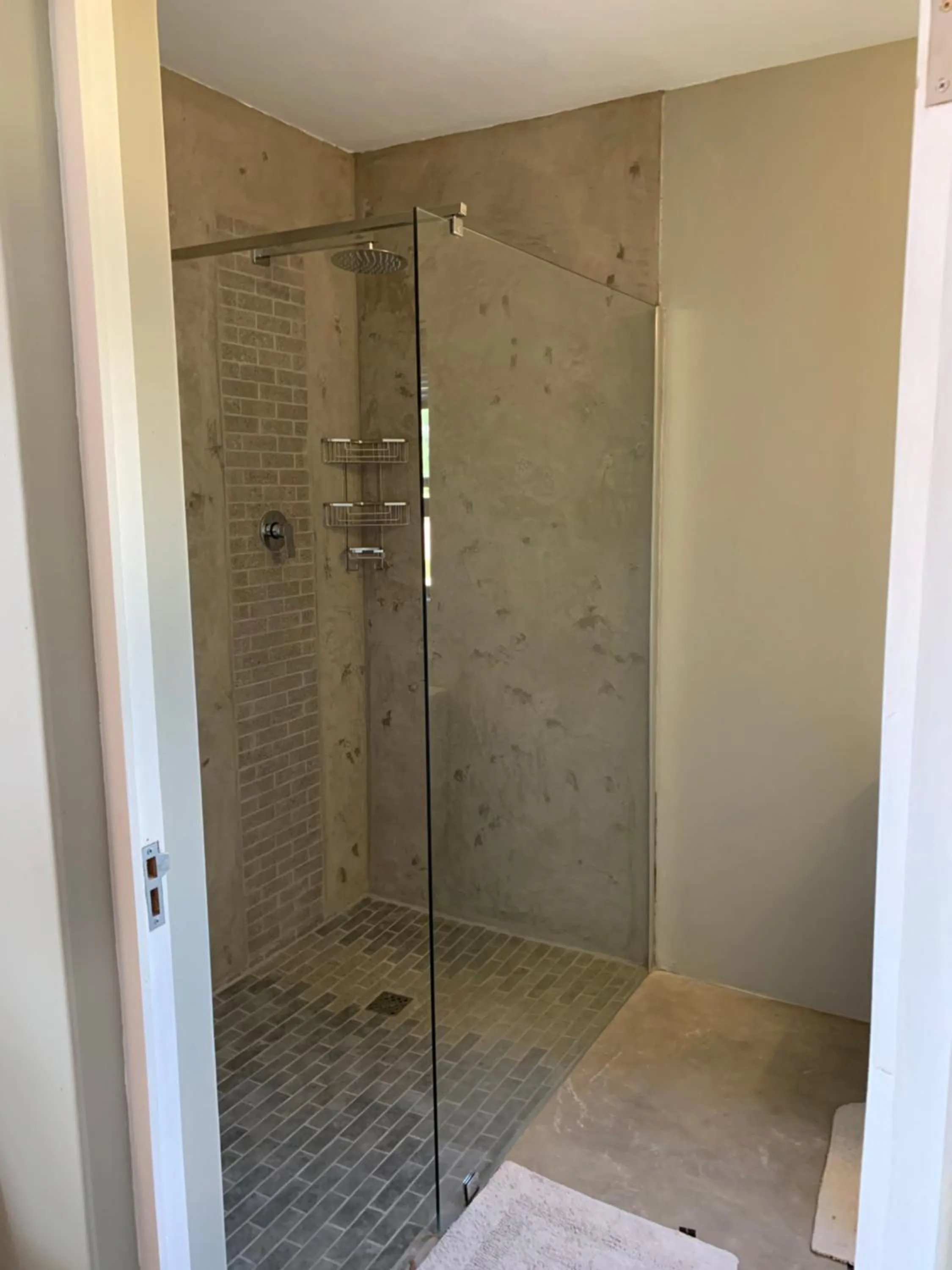 Shower in Cavalo Guesthouse & Equestrian Estate