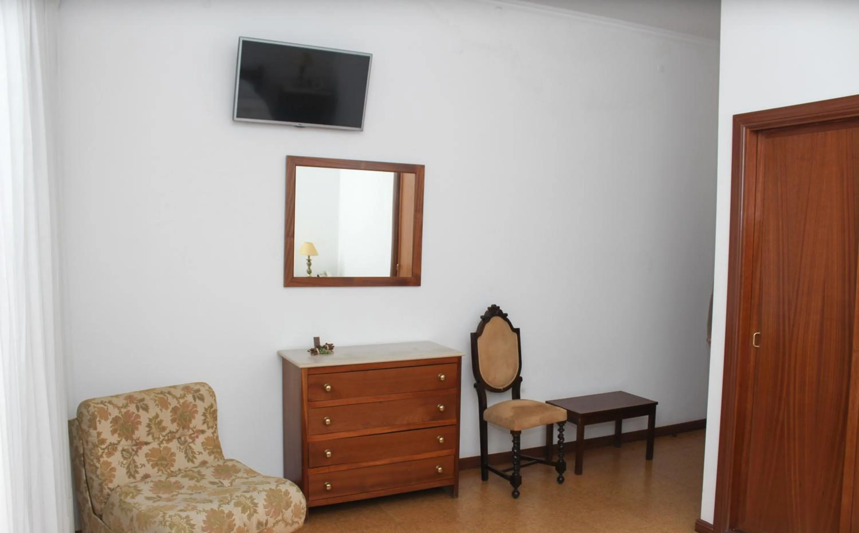 Hotel Oasis