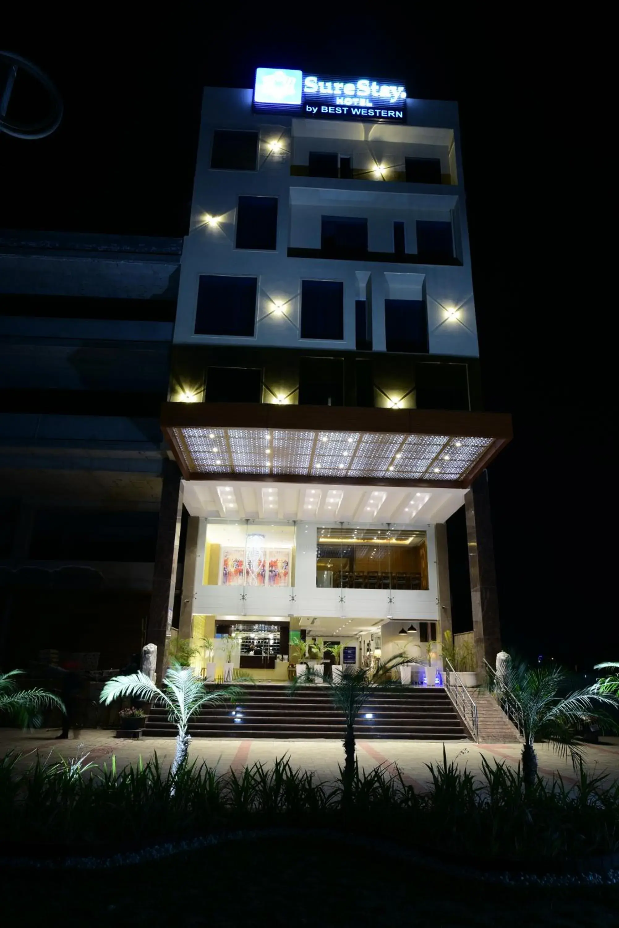 Property building in SureStay Plus by Best Western Amritsar Property building in SureStay Plus by Best Western Amritsar
