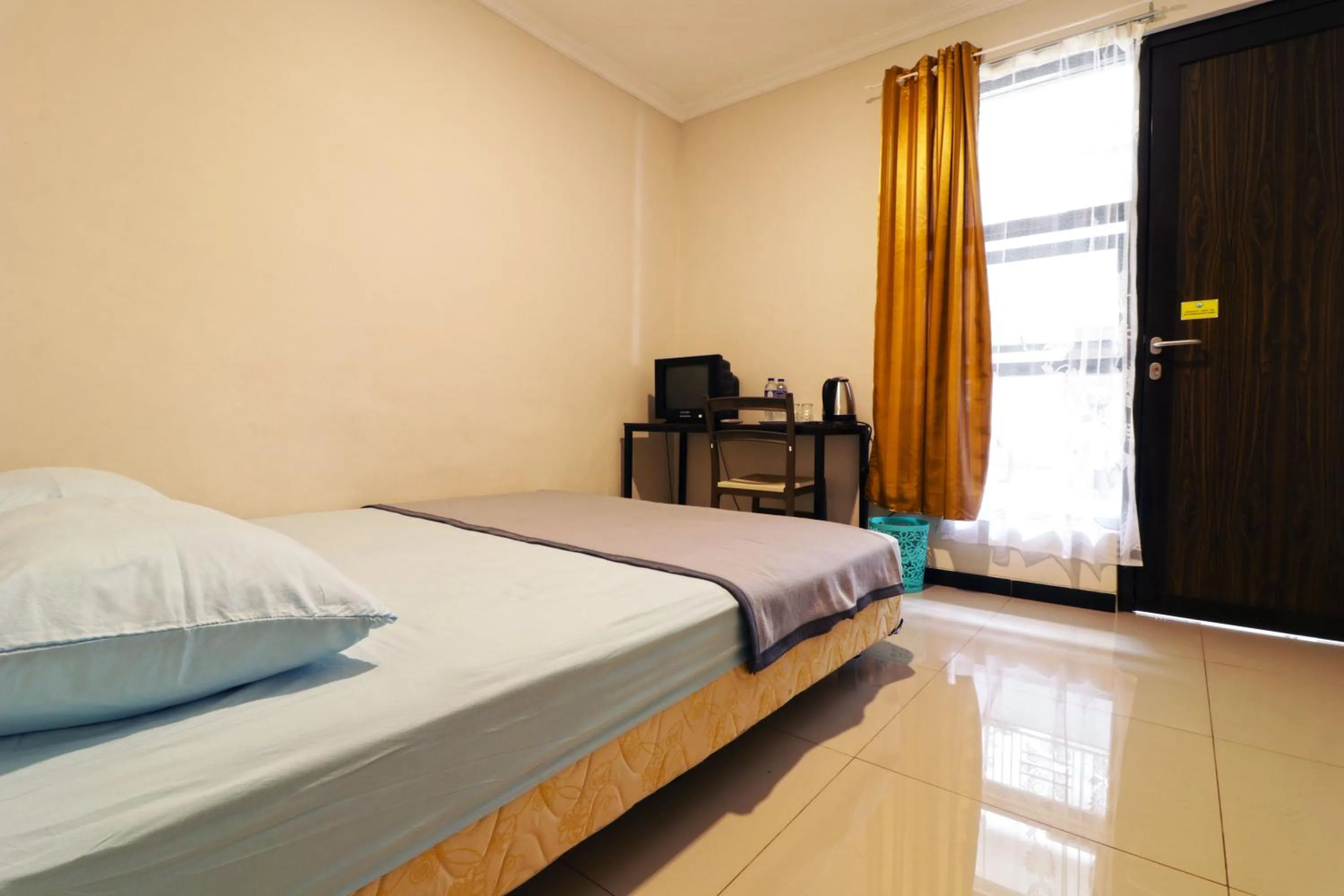 Bedroom, Bed in Wisma Surya