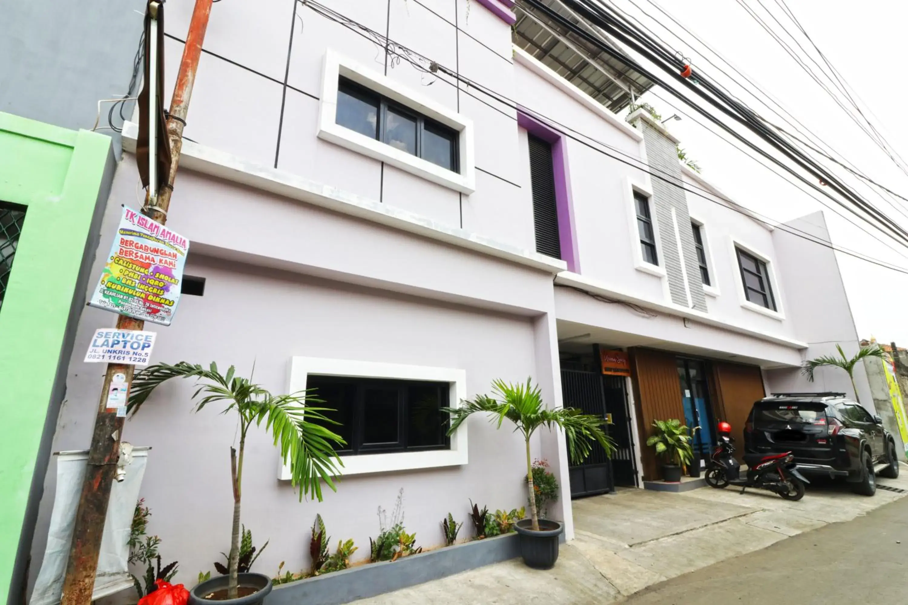 Property building in Wisma Surya Property building in Wisma Surya