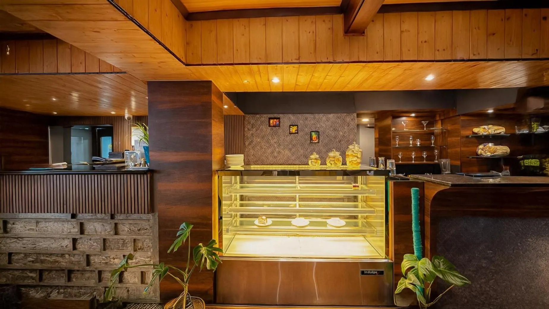 Restaurant/places to eat in Yashshree Mall Road Darjeeling