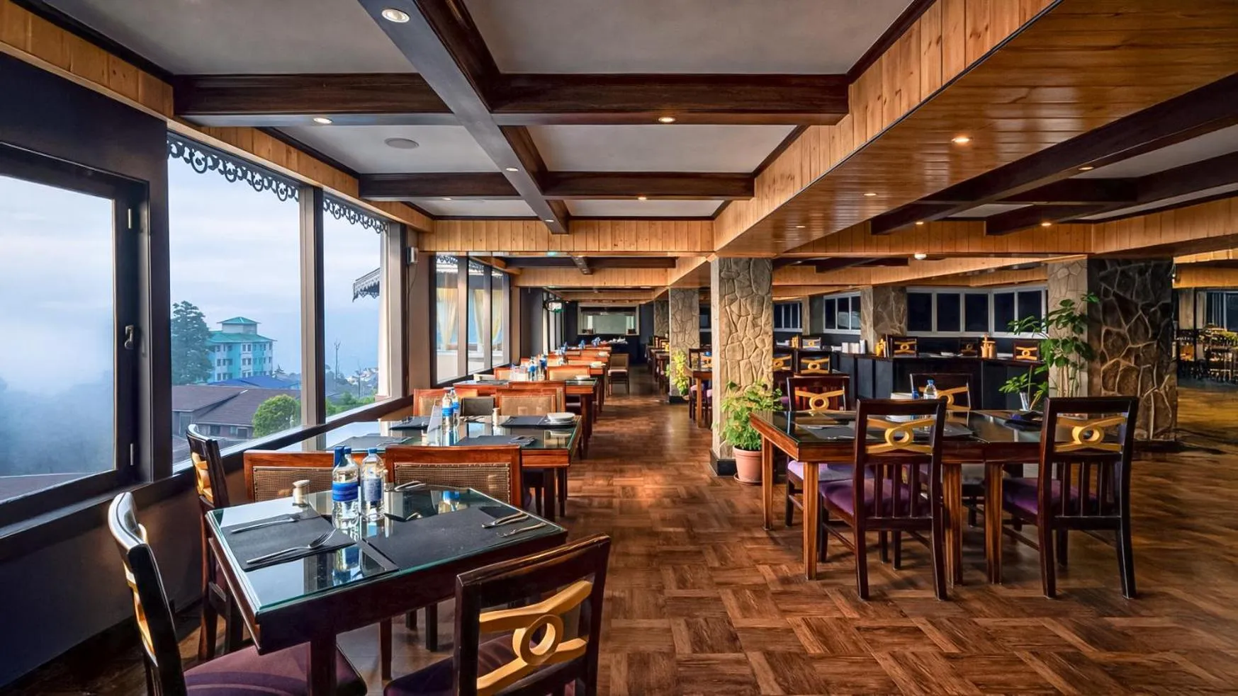 Restaurant/places to eat in Yashshree Mall Road Darjeeling