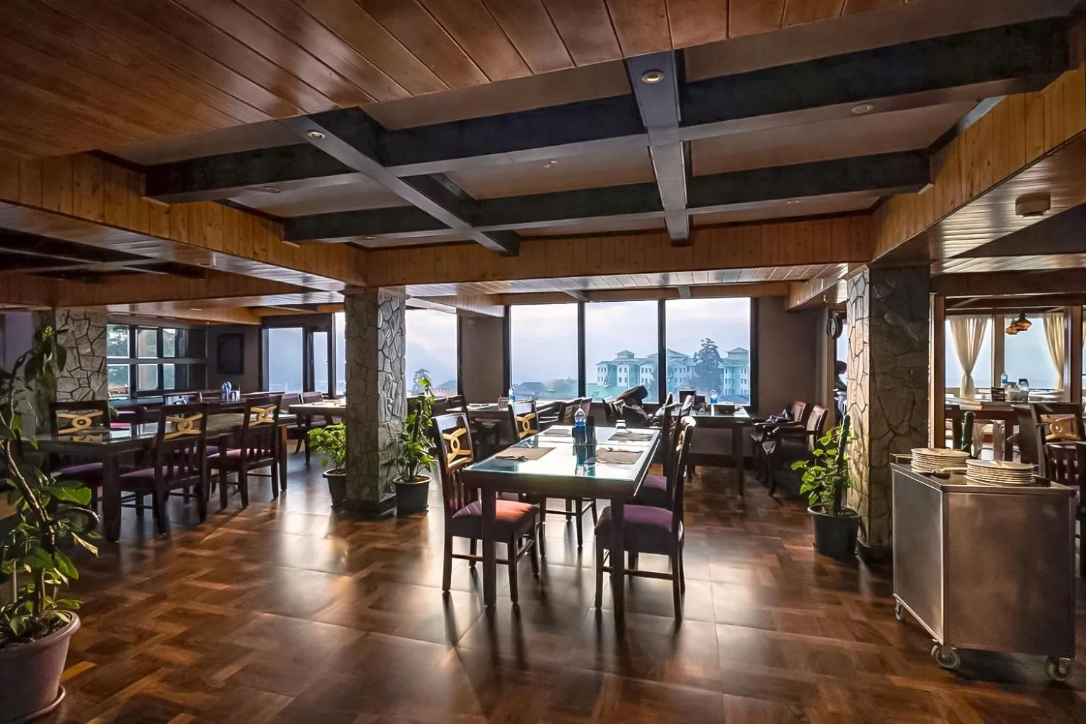 Restaurant/places to eat in Yashshree Mall Road Darjeeling