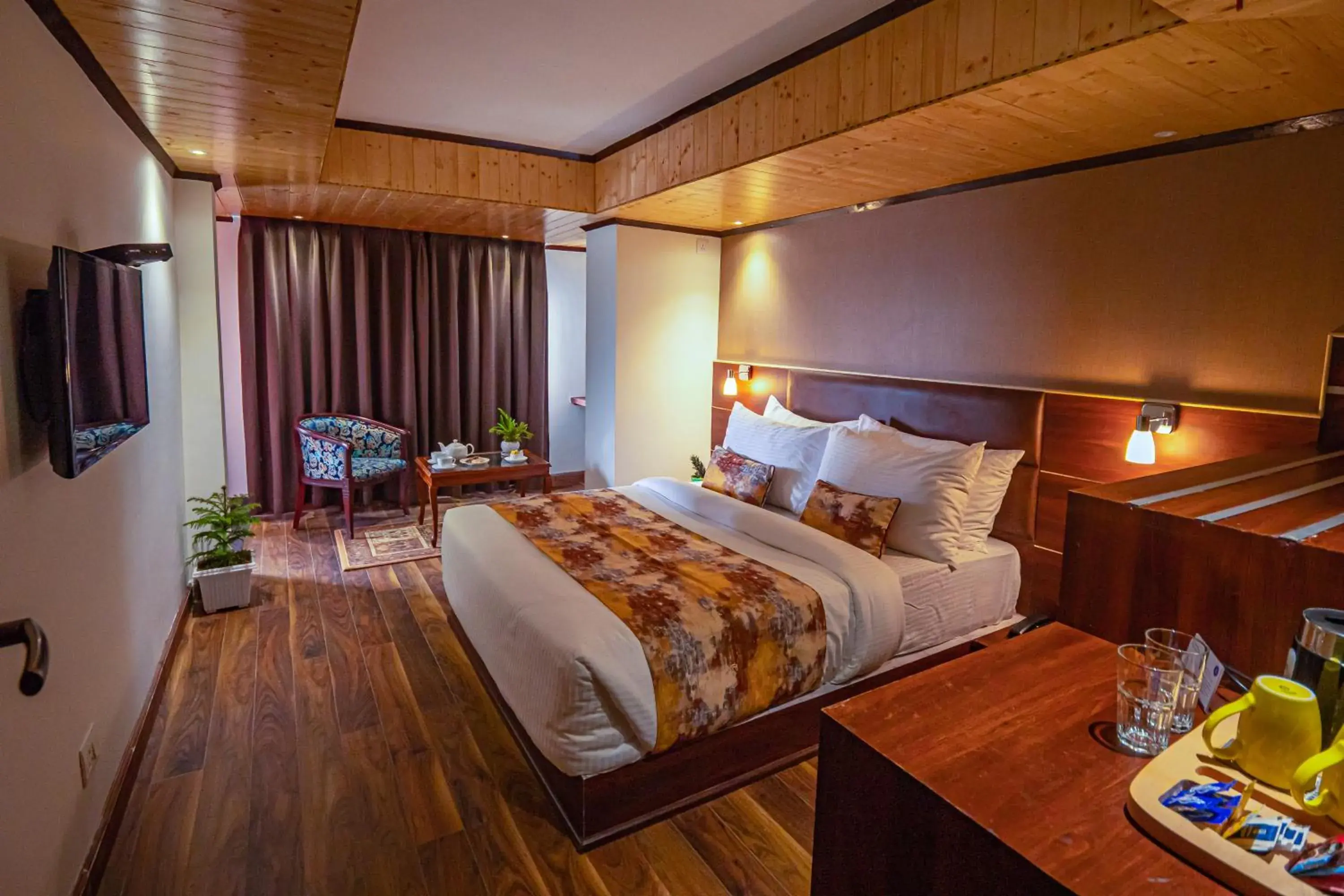 Superior Double Room in Yashshree Mall Road Darjeeling Superior Double Room in Yashshree Mall Road Darjeeling