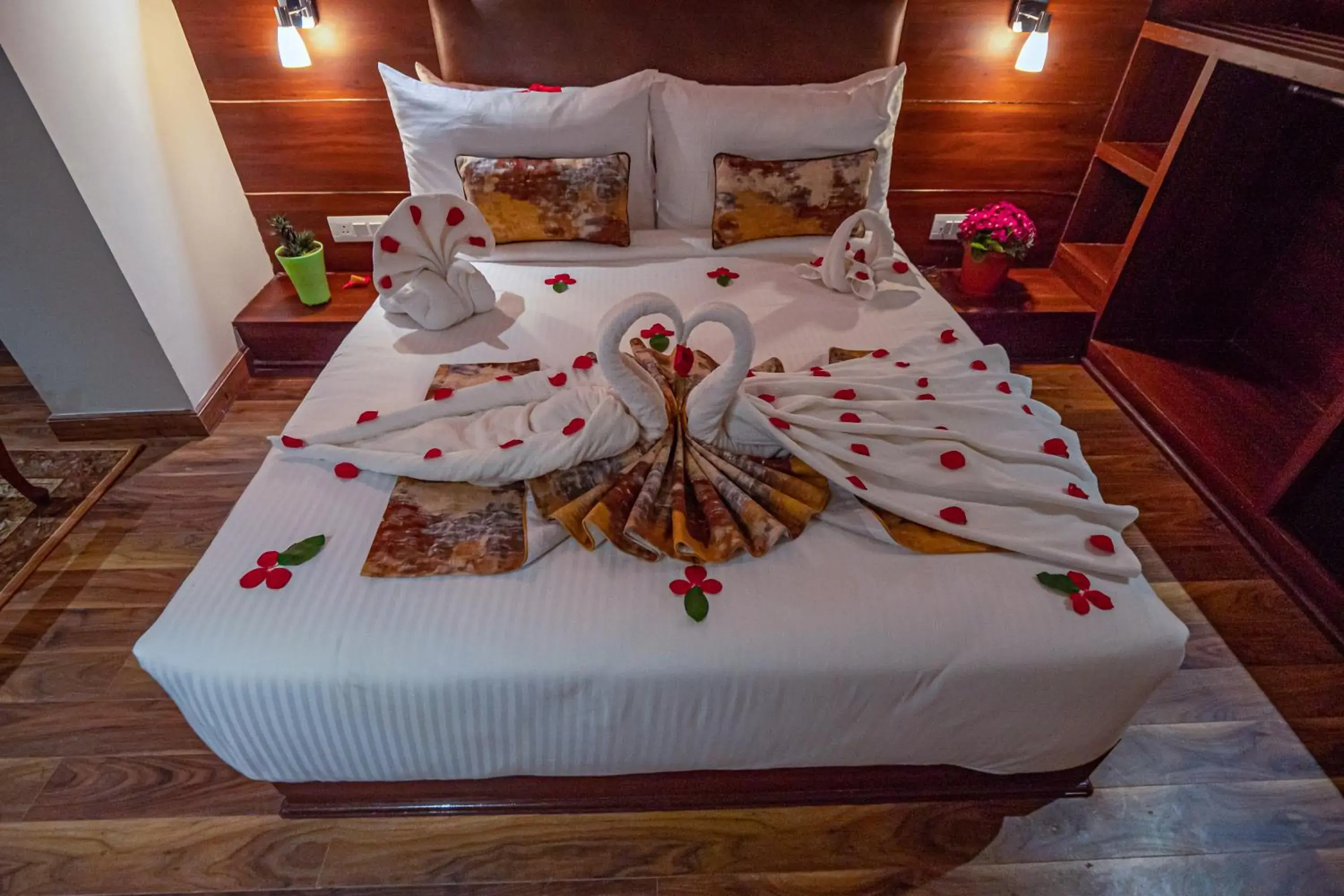 Bedroom, Bed in Yashshree Mall Road Darjeeling Bedroom, Bed in Yashshree Mall Road Darjeeling