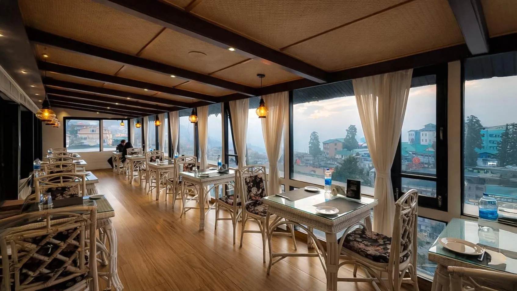 Restaurant/places to eat in Yashshree Mall Road Darjeeling