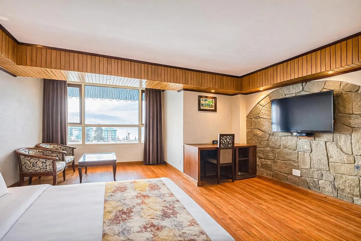 Bedroom, Bed in Yashshree Mall Road Darjeeling