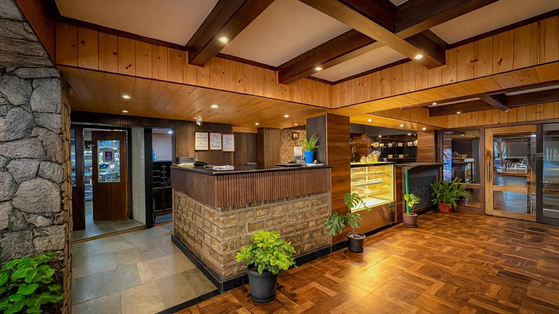 Restaurant/places to eat in Yashshree Mall Road Darjeeling