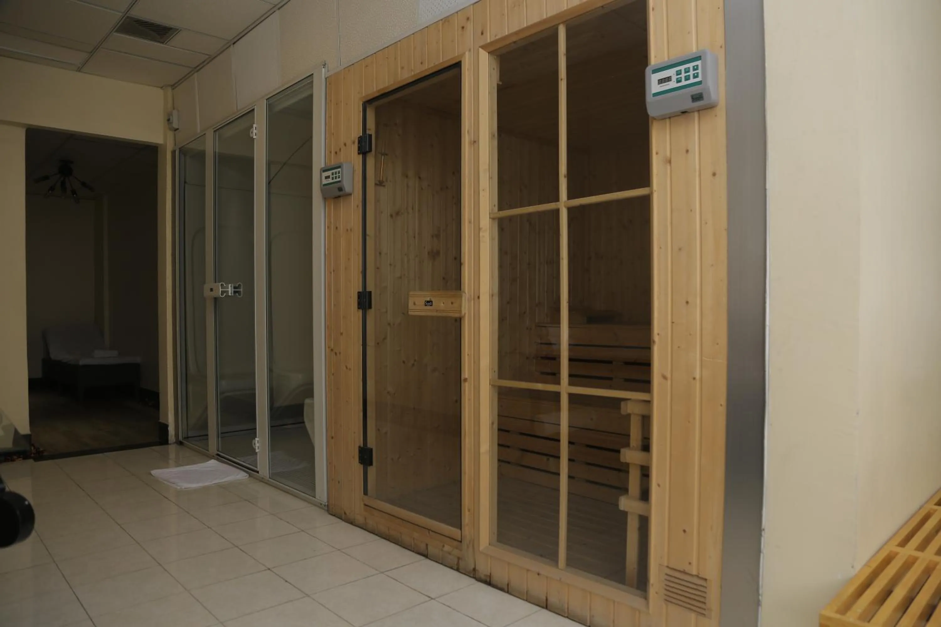 Sauna in The HUB Hotel