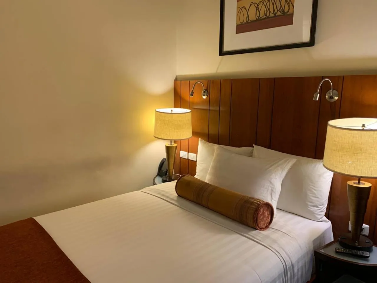 Bed in The HUB Hotel