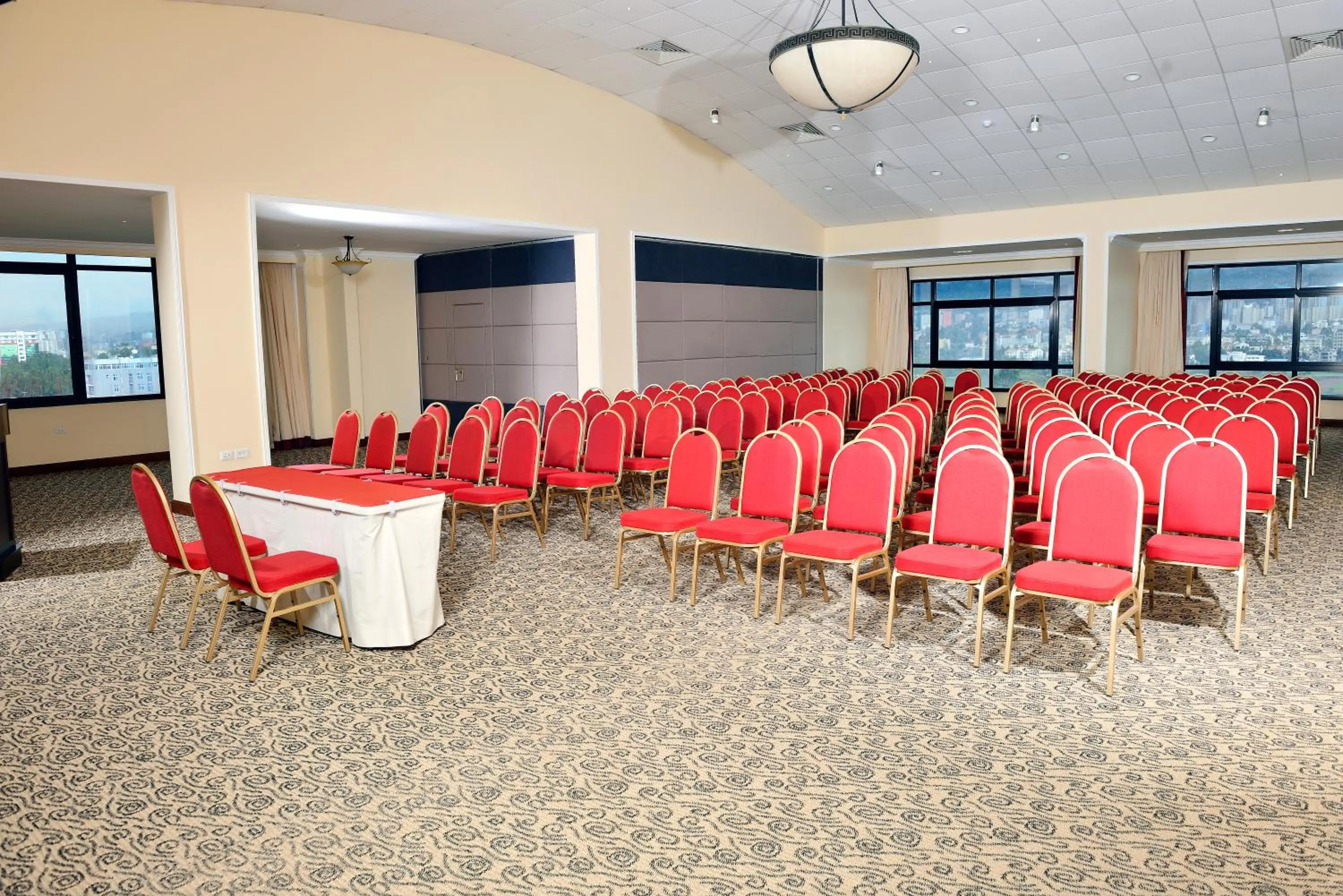 Meeting/conference room in The HUB Hotel