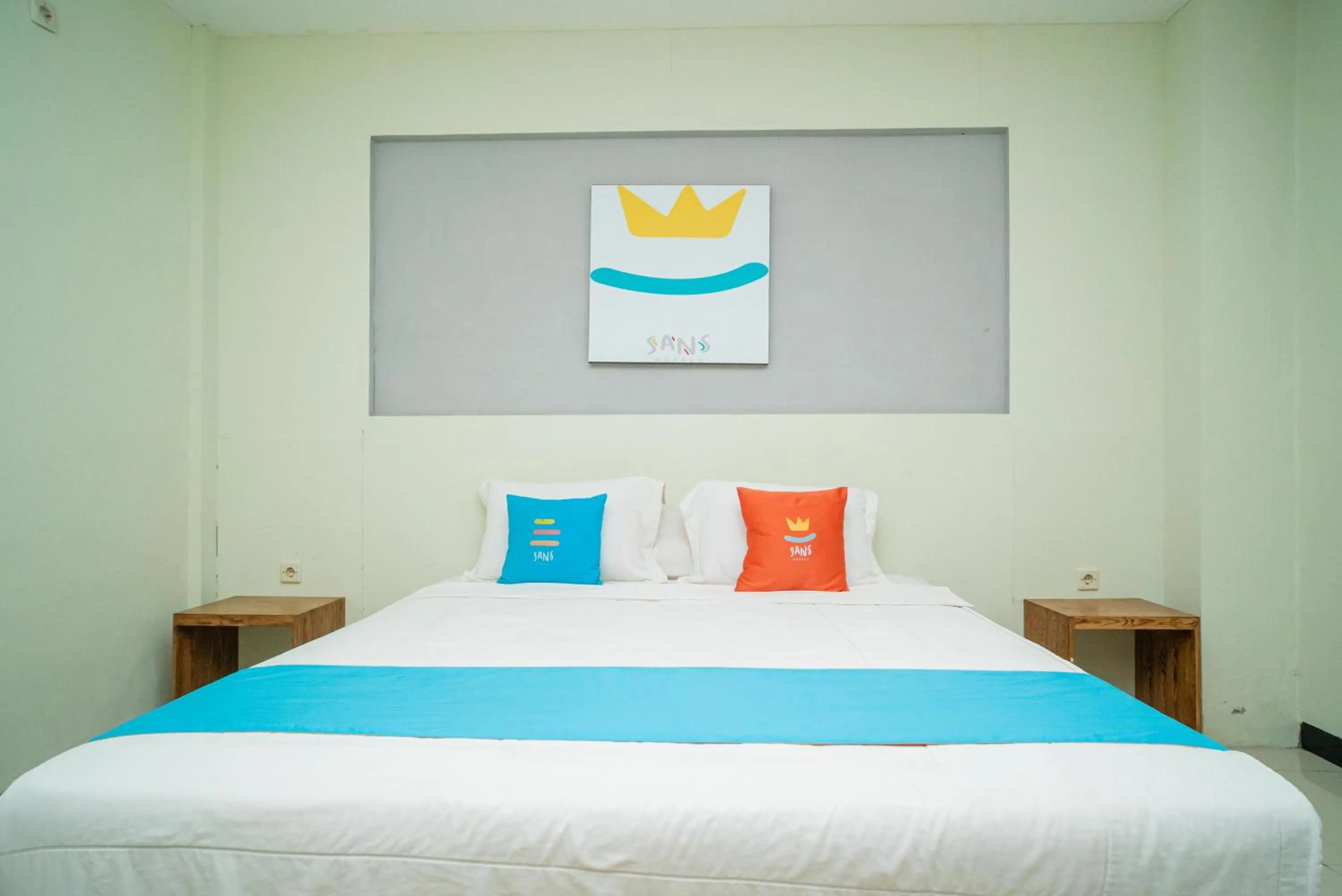 Bedroom, Bed in Sans Hotel Zam-Zam Syariah Palangkaraya