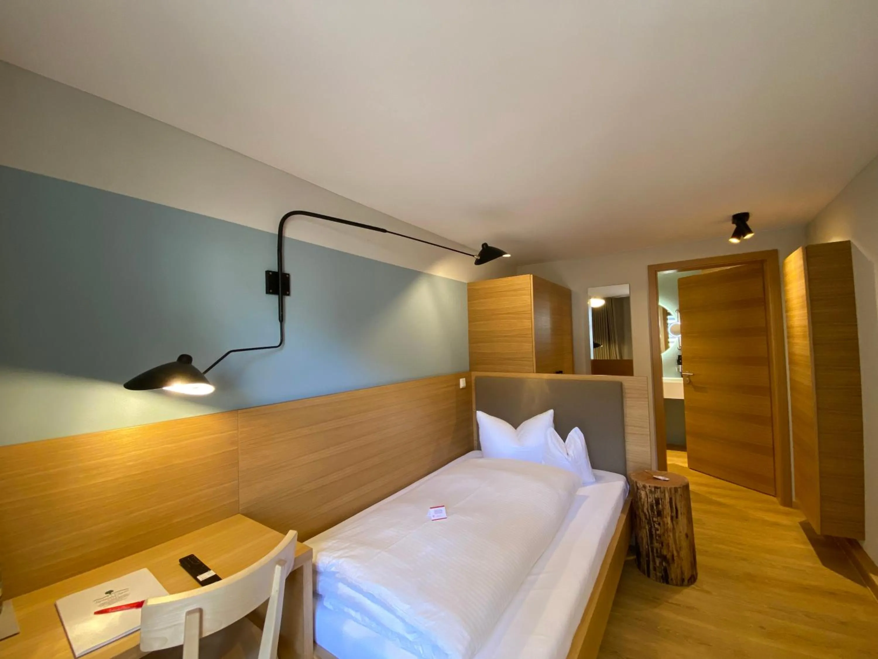 Bed in Landgasthof Zehner