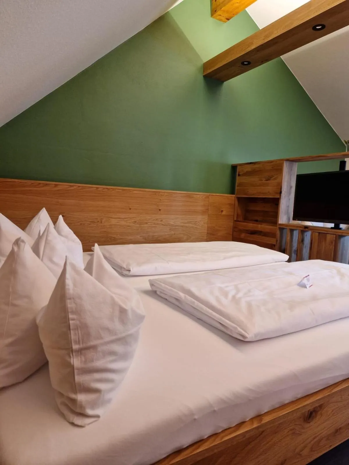 Bed in Landgasthof Zehner