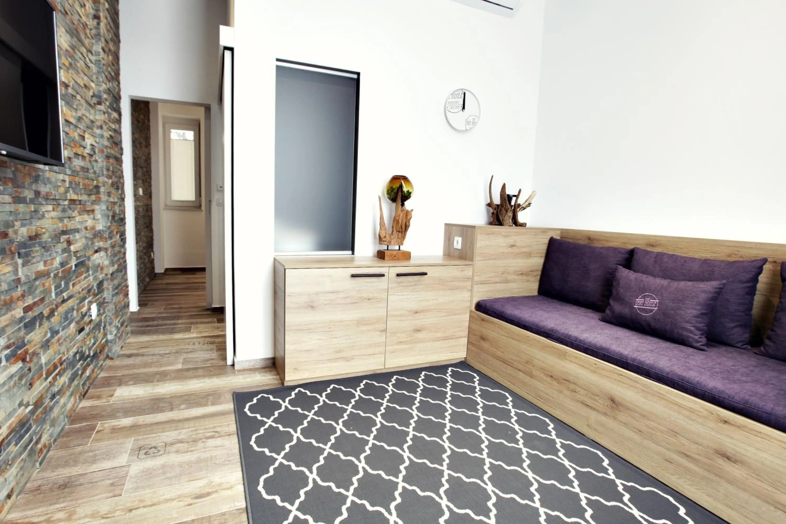 TV and multimedia in Apartments The Art House