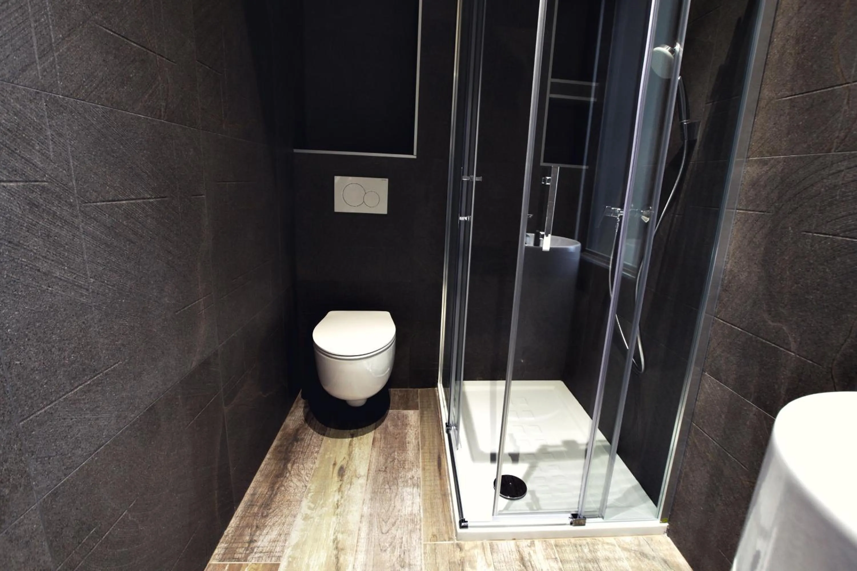 Shower in Apartments The Art House