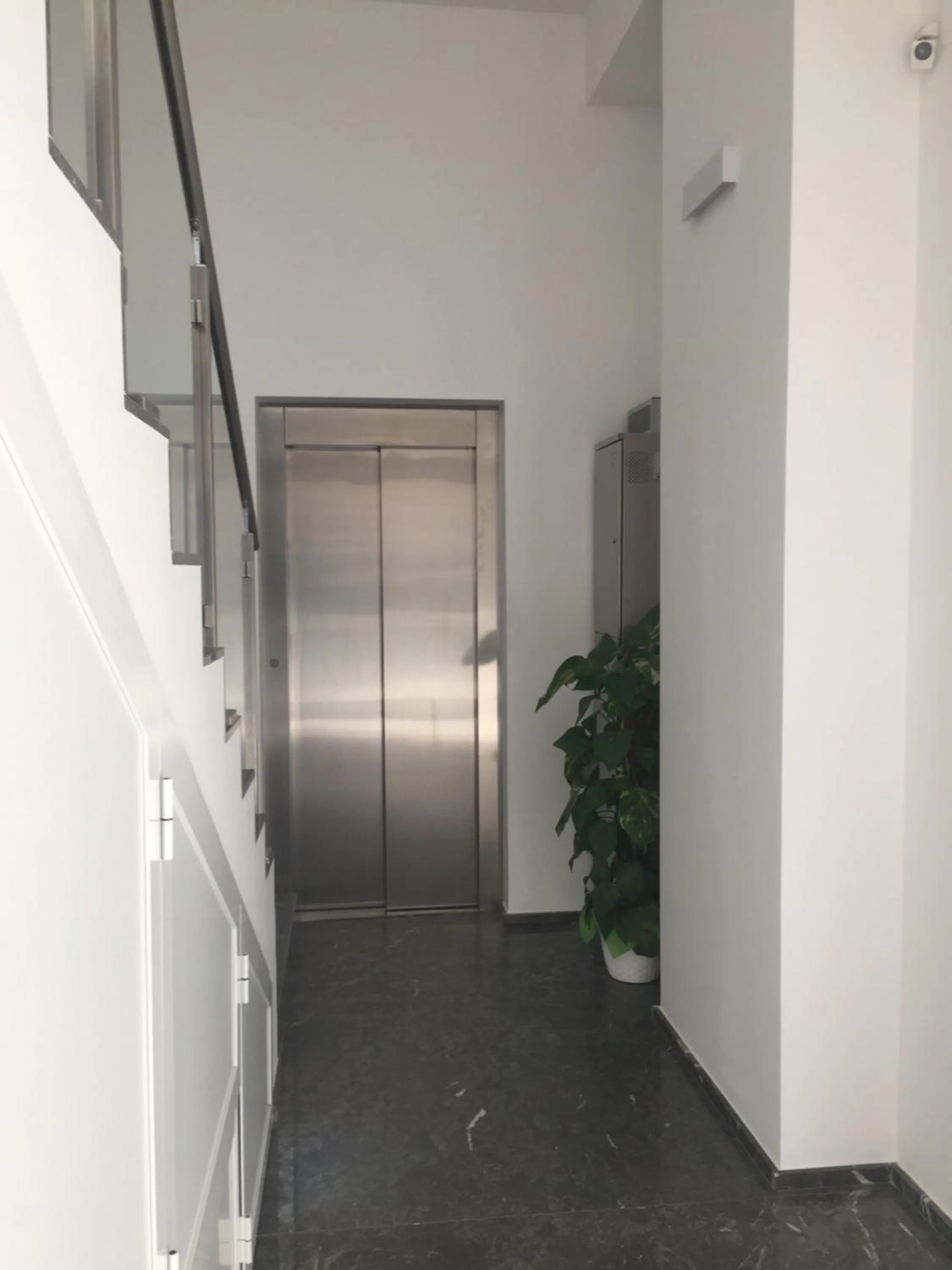 Property building in Manzoni Elements